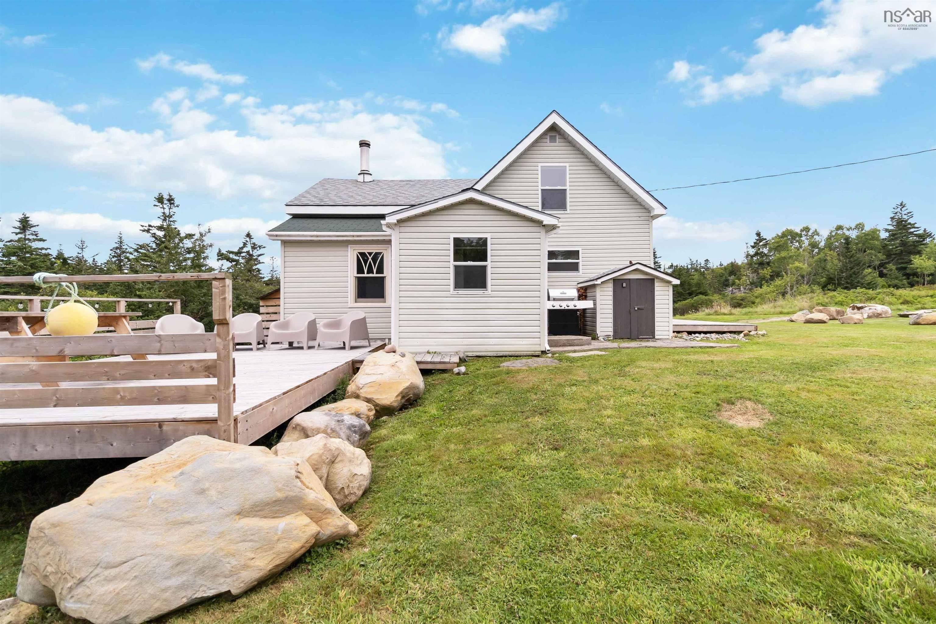 $399,000.00: 603 East Green Harbour Road, East Green Harbour