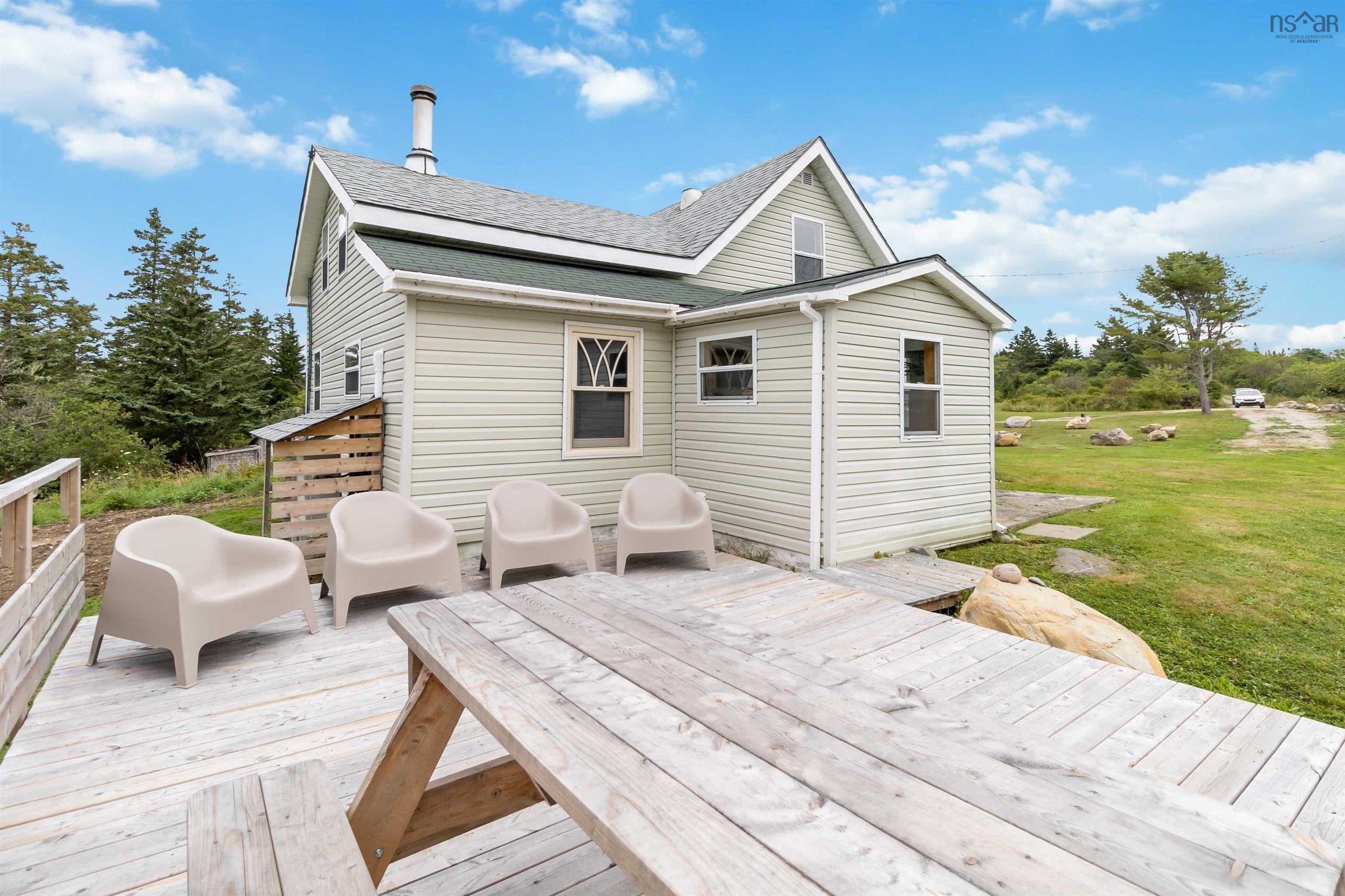 $399,000.00: 603 East Green Harbour Road, East Green Harbour
