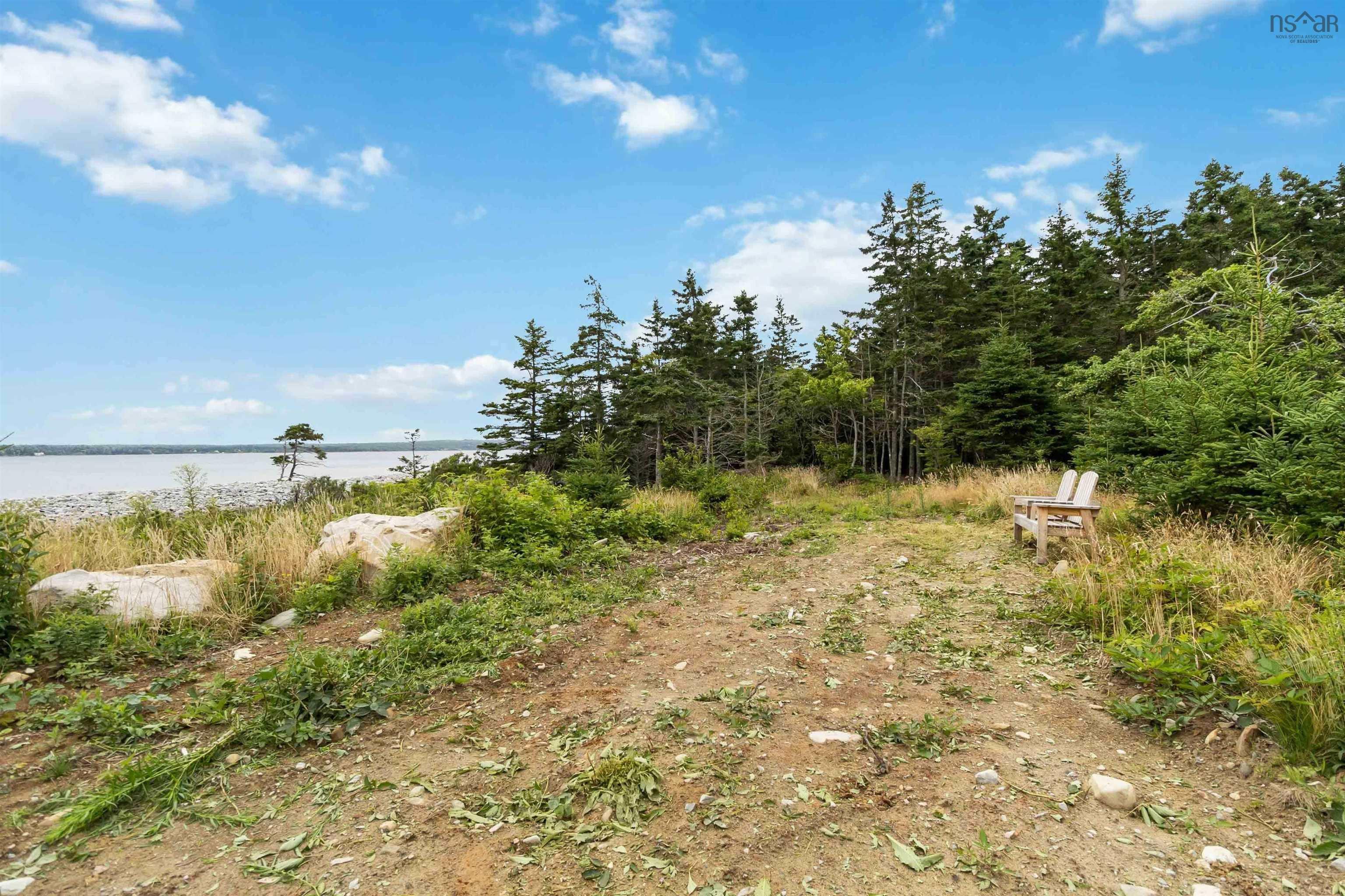 $399,000.00: 603 East Green Harbour Road, East Green Harbour