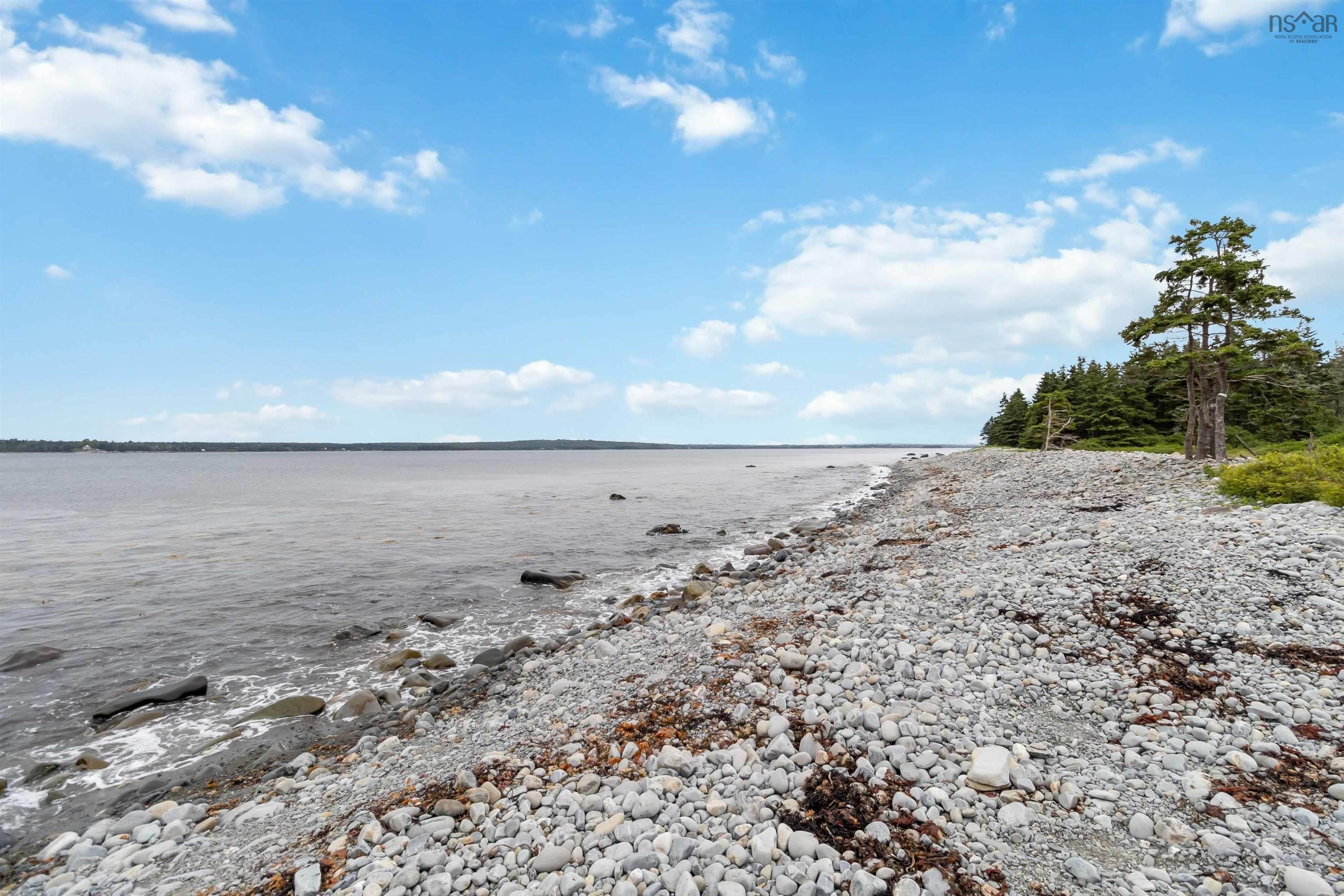 $399,000.00: 603 East Green Harbour Road, East Green Harbour