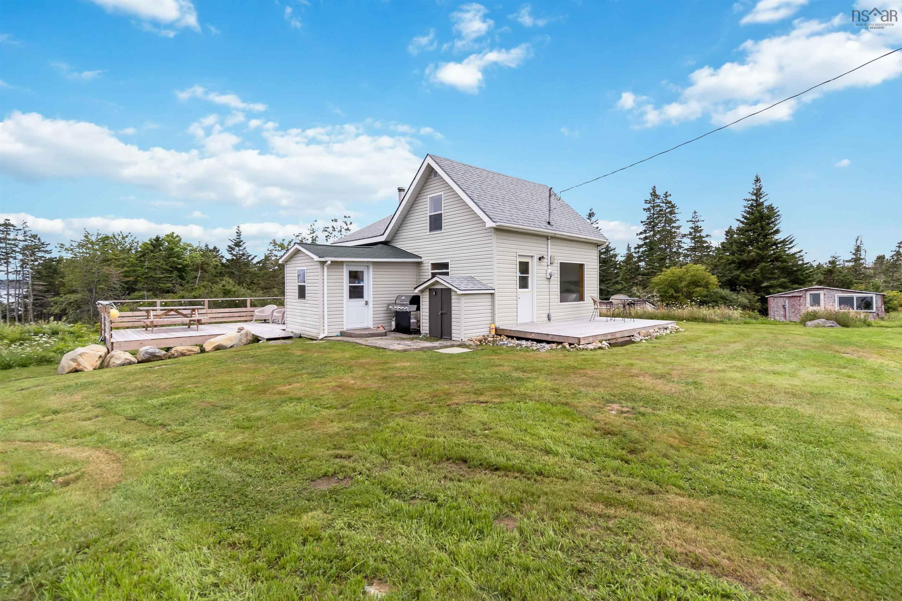 $399,000.00: 603 East Green Harbour Road, East Green Harbour