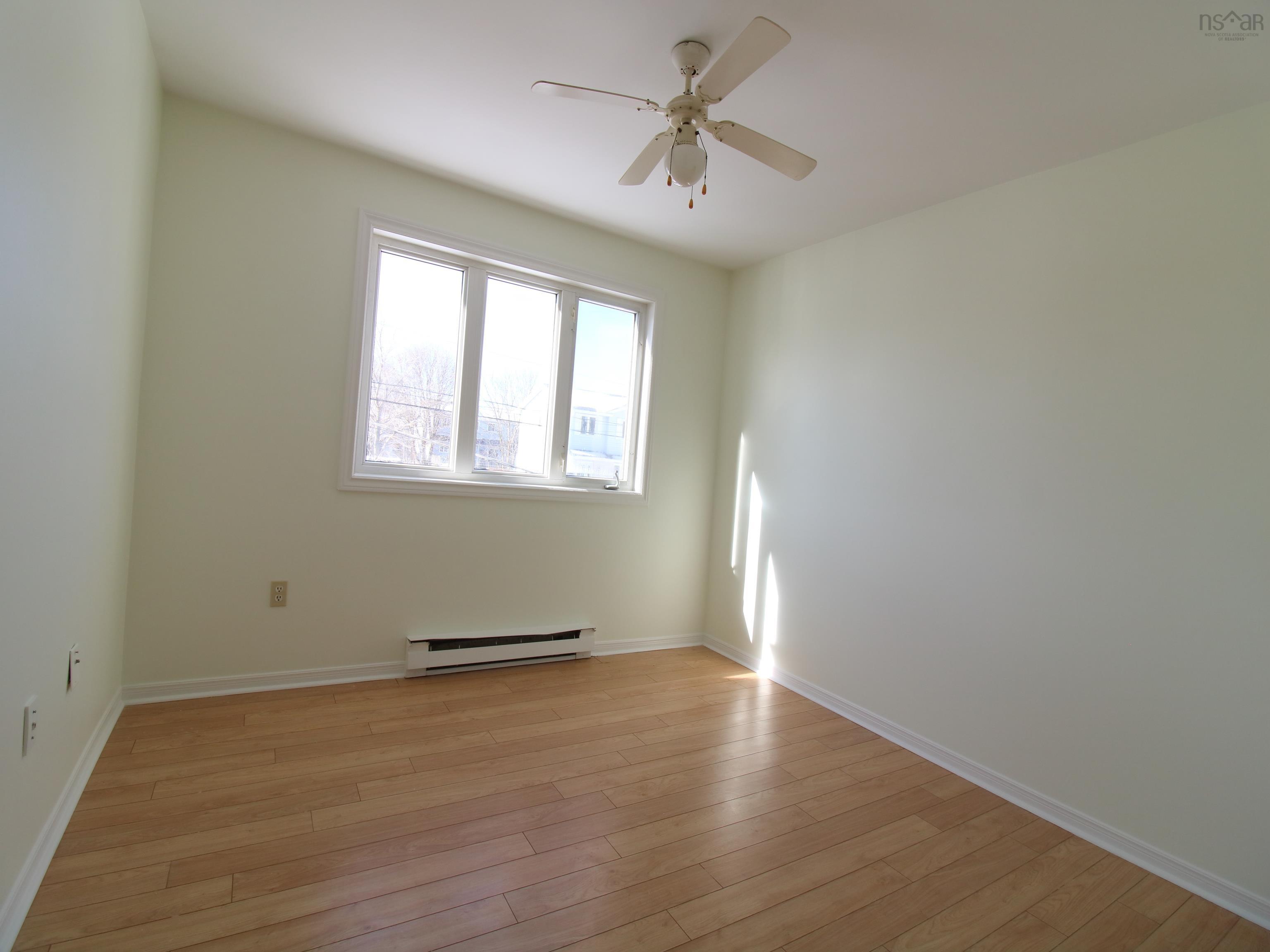 $425,000.00: 26 Viscaya Place, Dartmouth