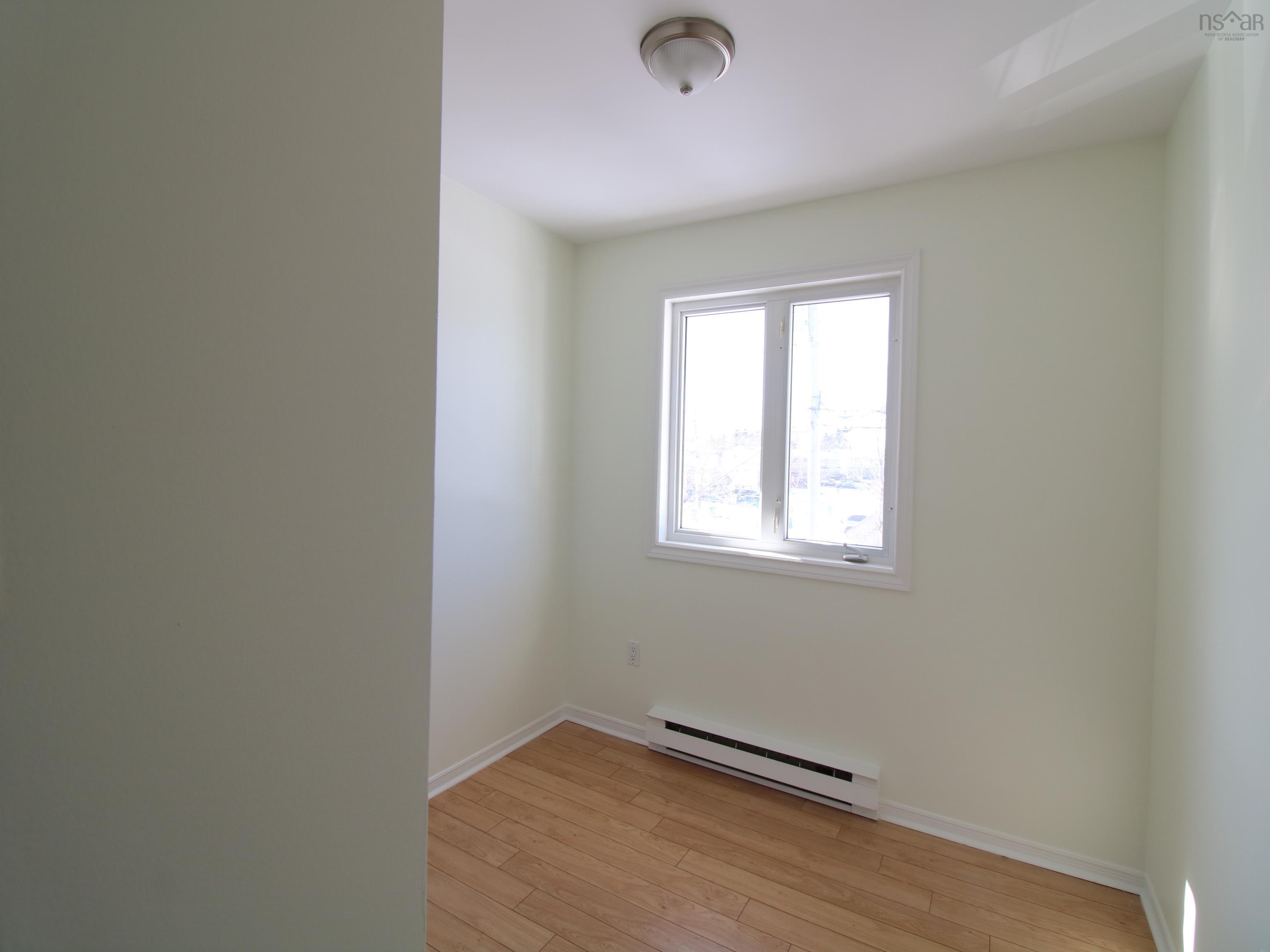 $425,000.00: 26 Viscaya Place, Dartmouth