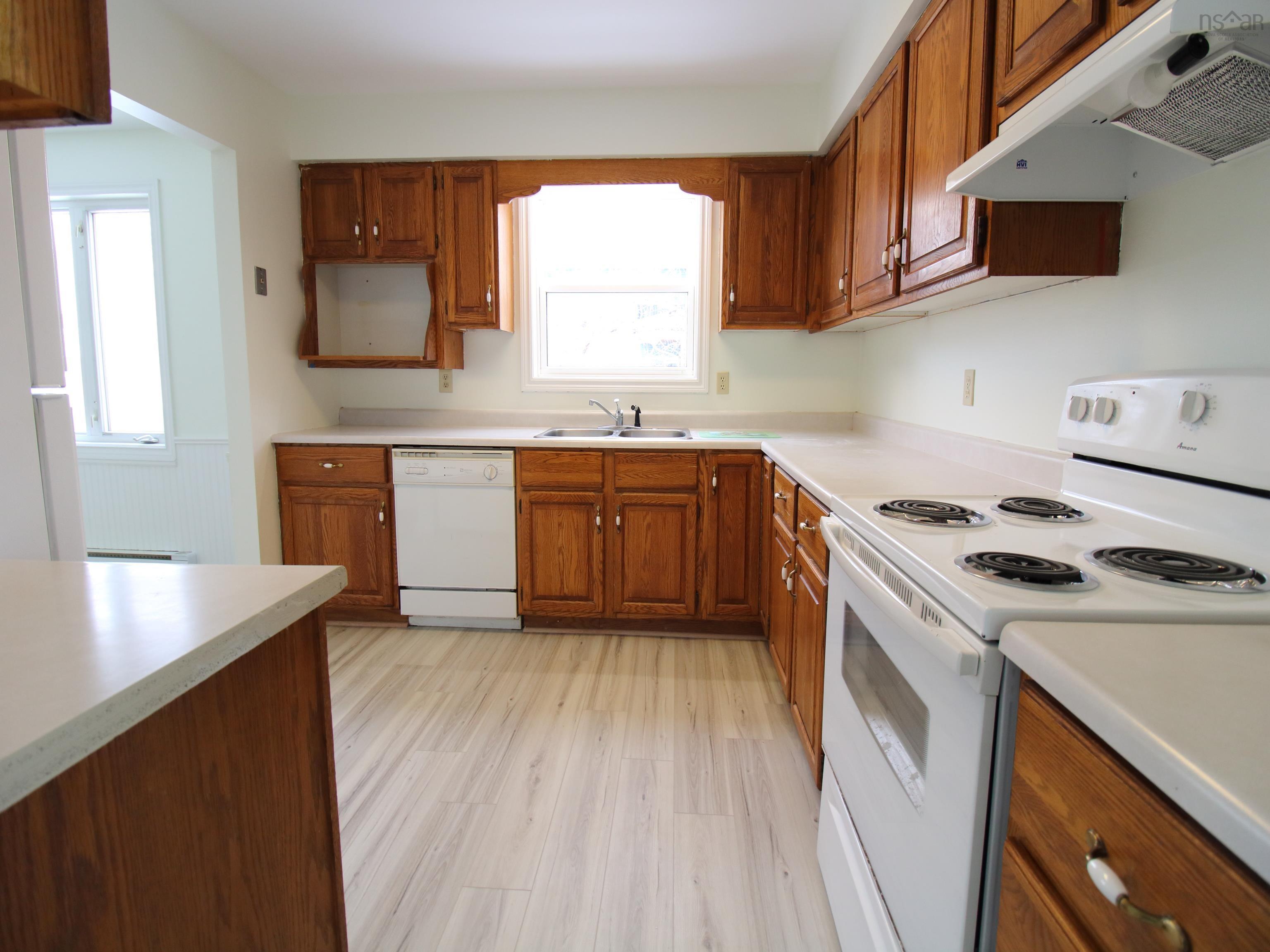 $425,000.00: 26 Viscaya Place, Dartmouth