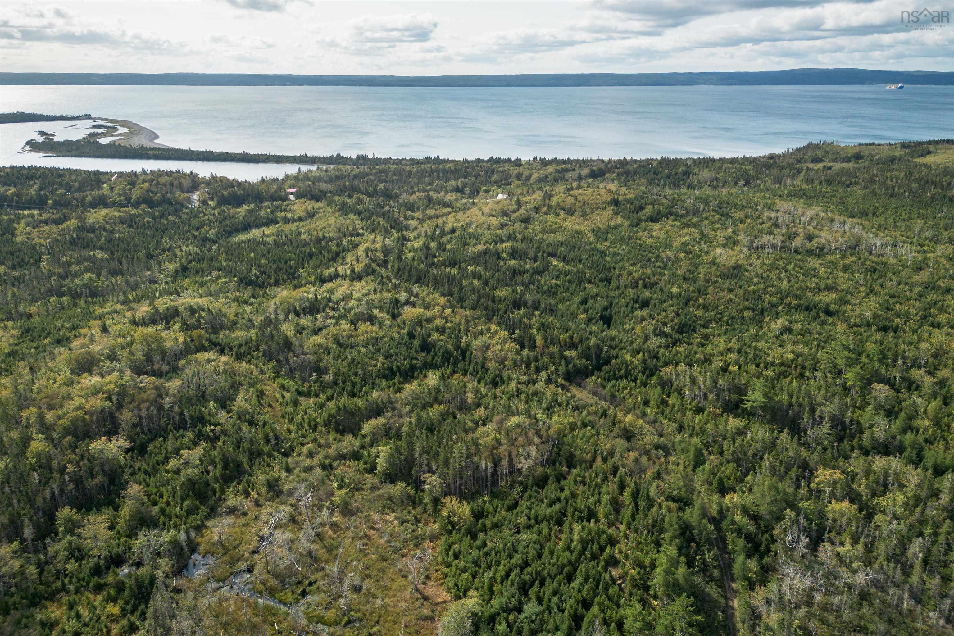$139,000.00: 166 acres 344 Highway, Manassette Lake