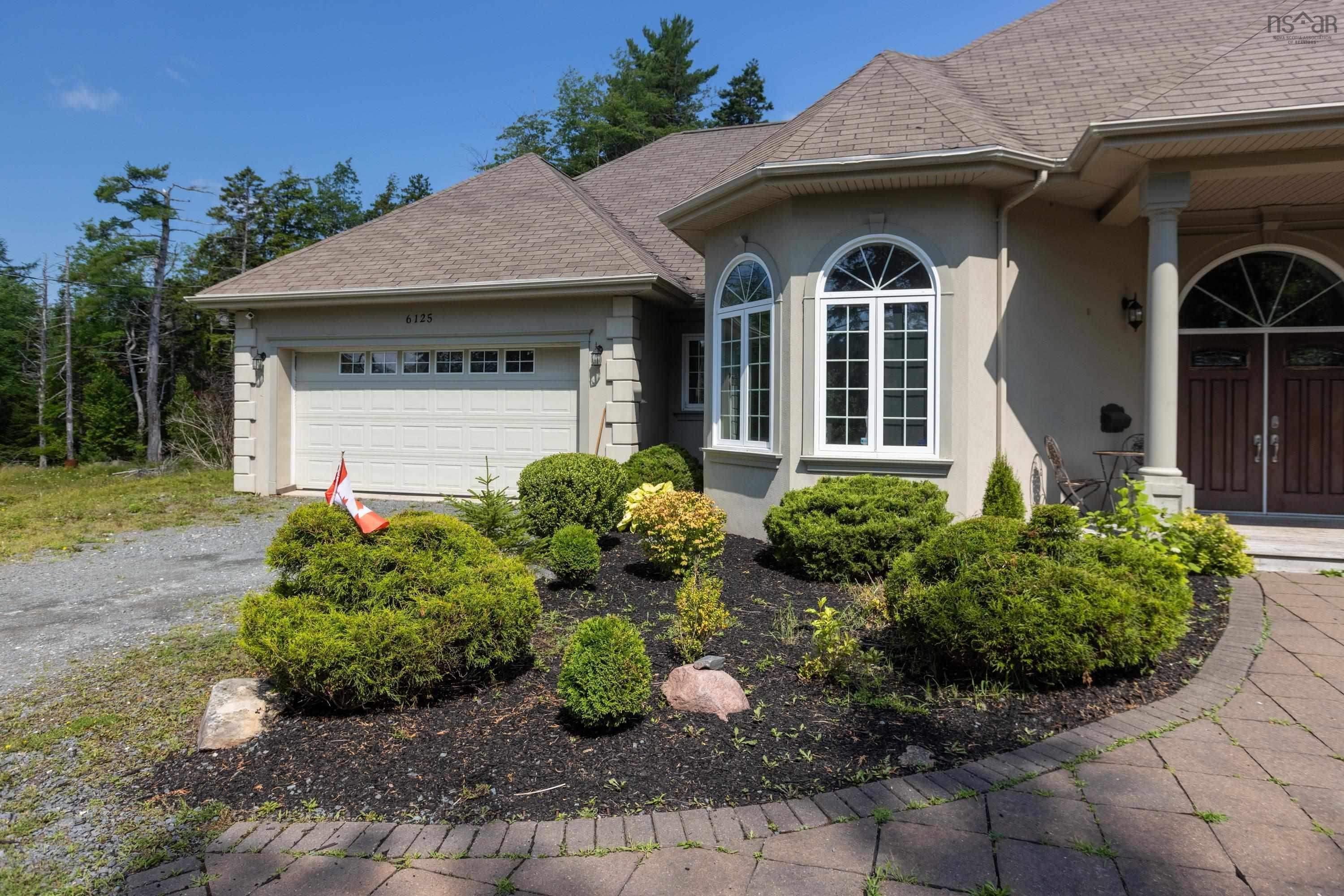 $759,900.00: 6125 Highway 2, Oakfield