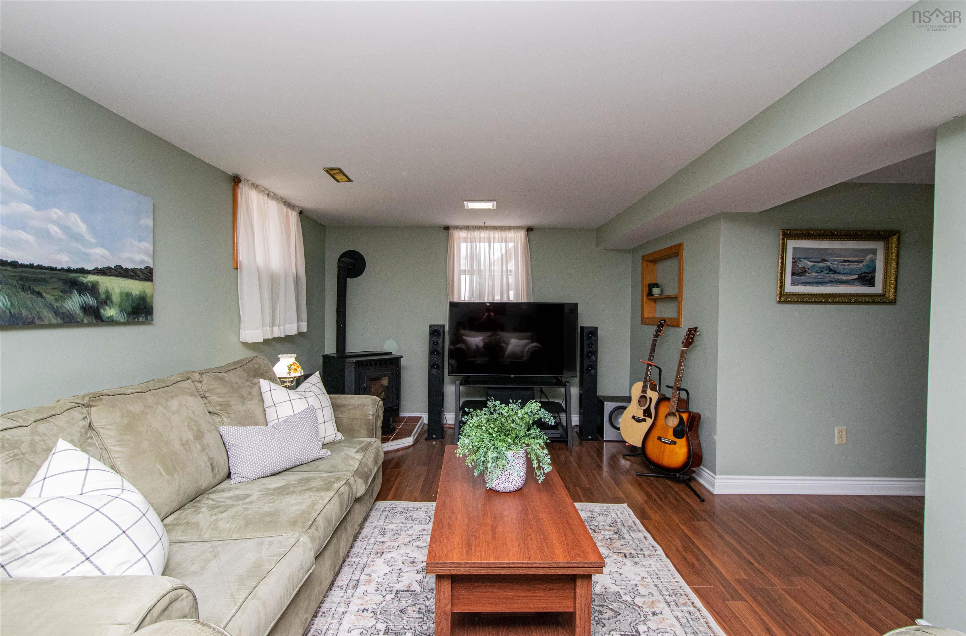 $399,900.00: 37 Arvida Avenue, Spryfield