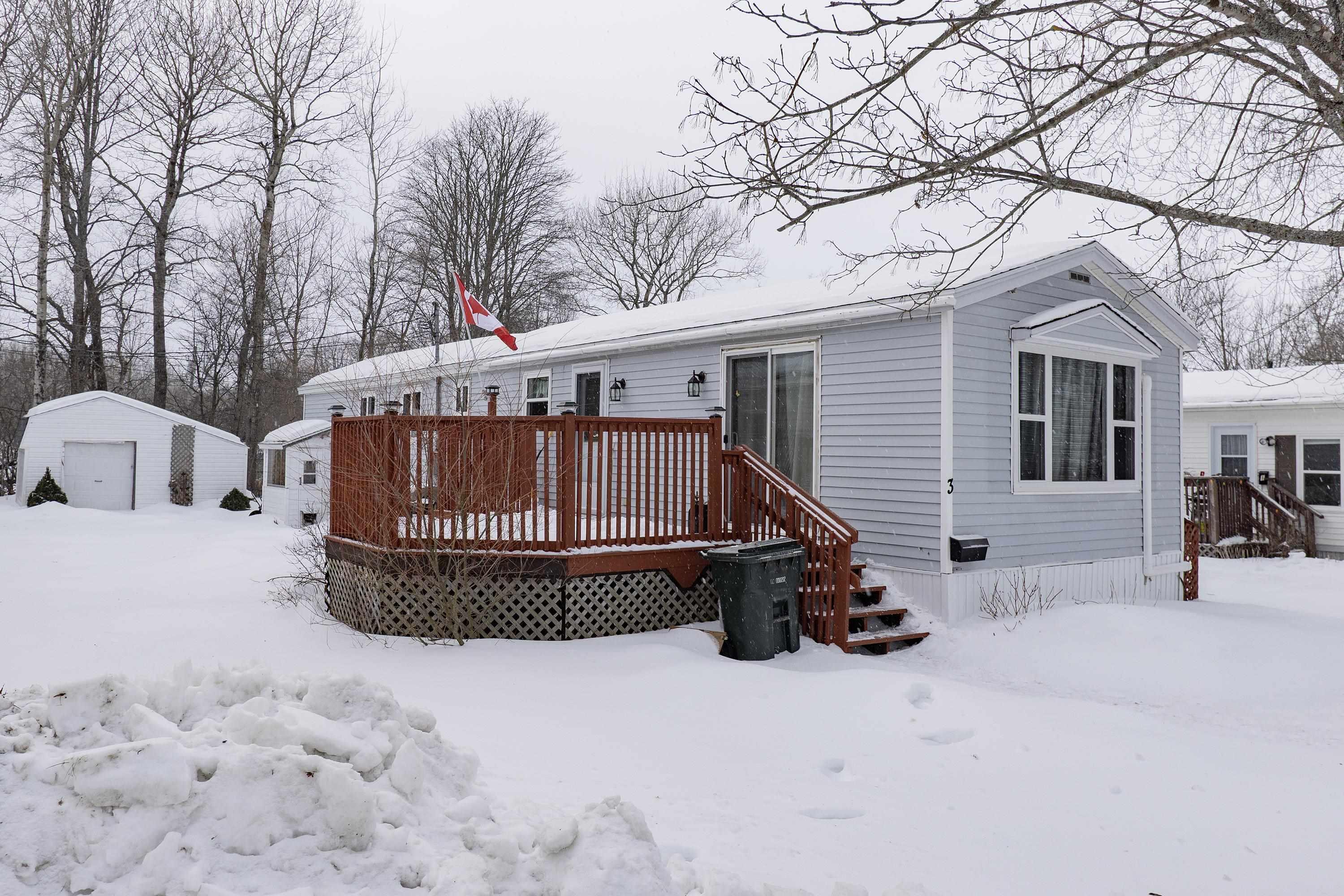 $134,900.00: 3 Liberty Lane, Amherst