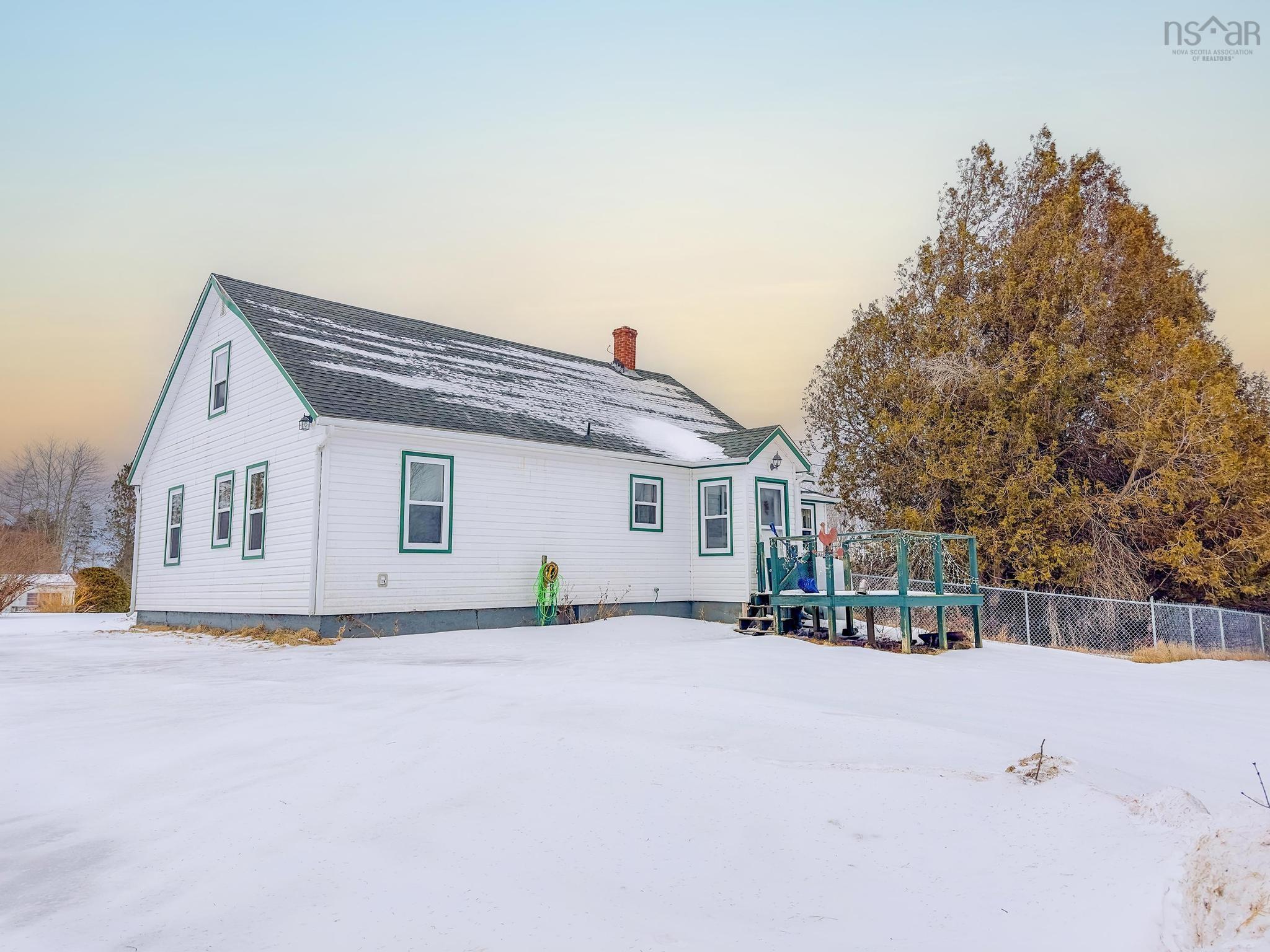 $224,900.00: 622 Southside Road, Upper Stewiacke
