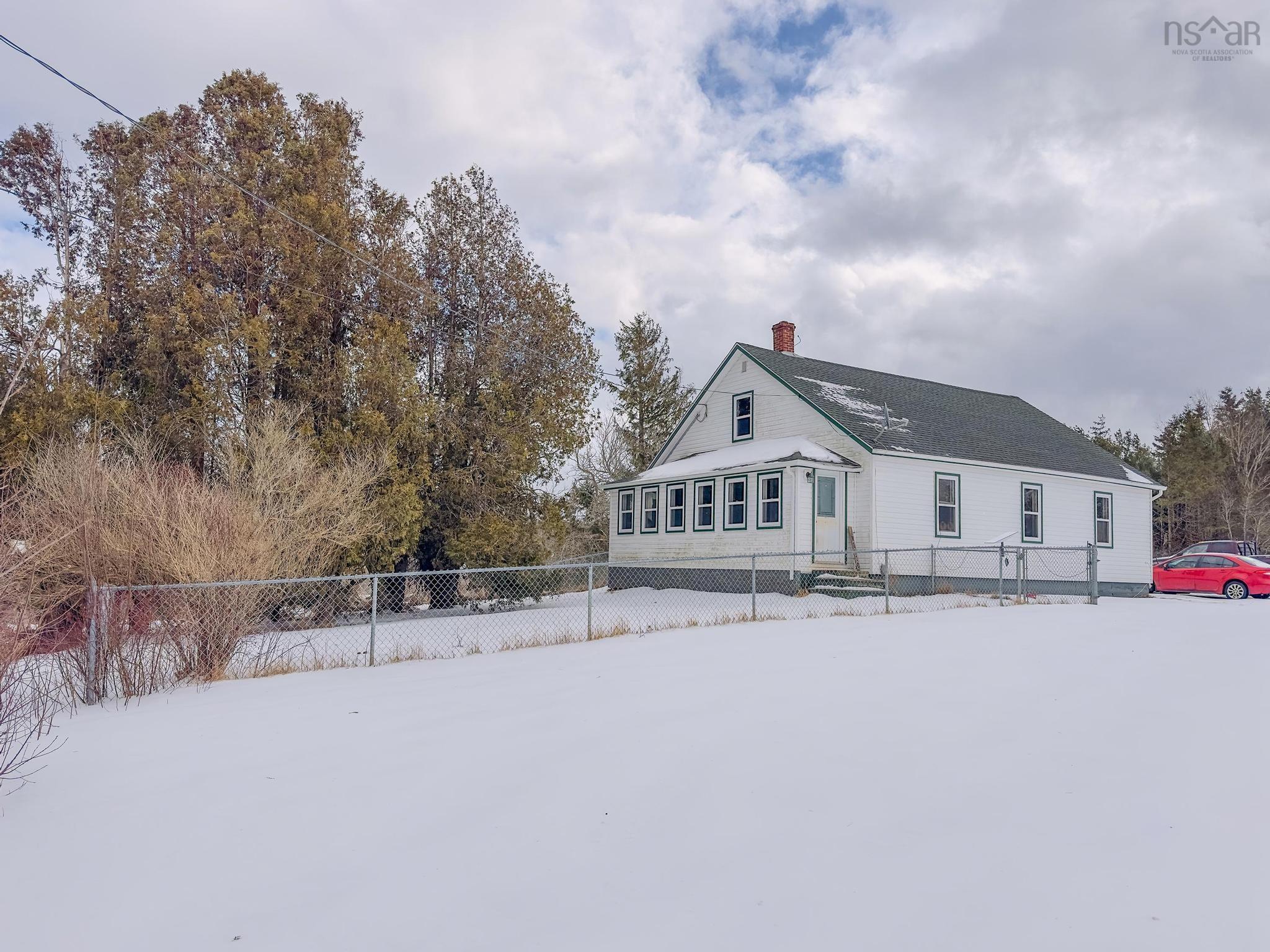 $224,900.00: 622 Southside Road, Upper Stewiacke