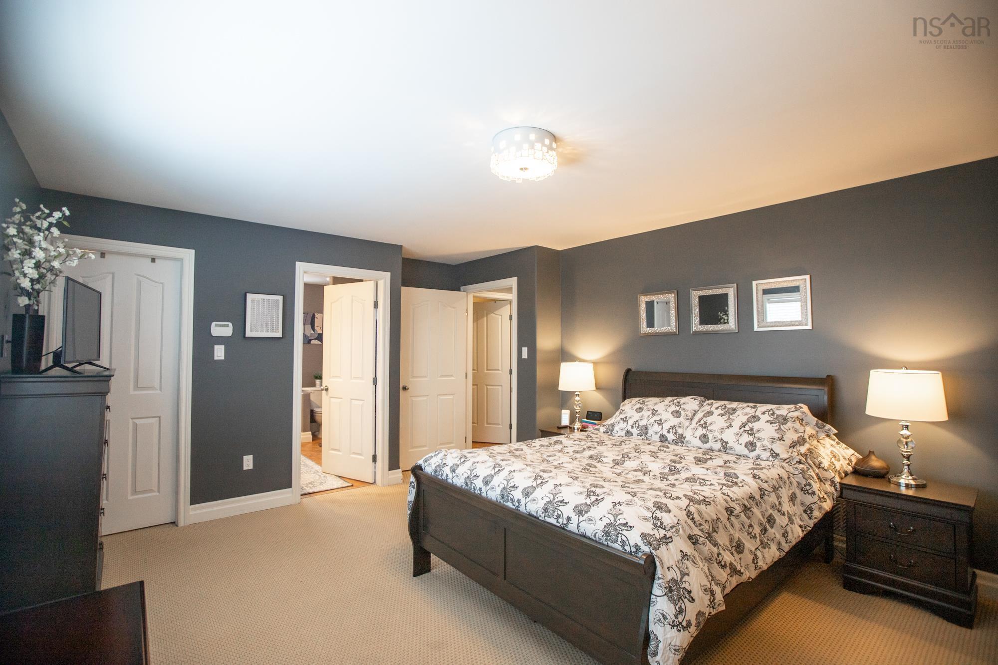 $749,900.00: 27 Summit Crescent, Upper Tantallon