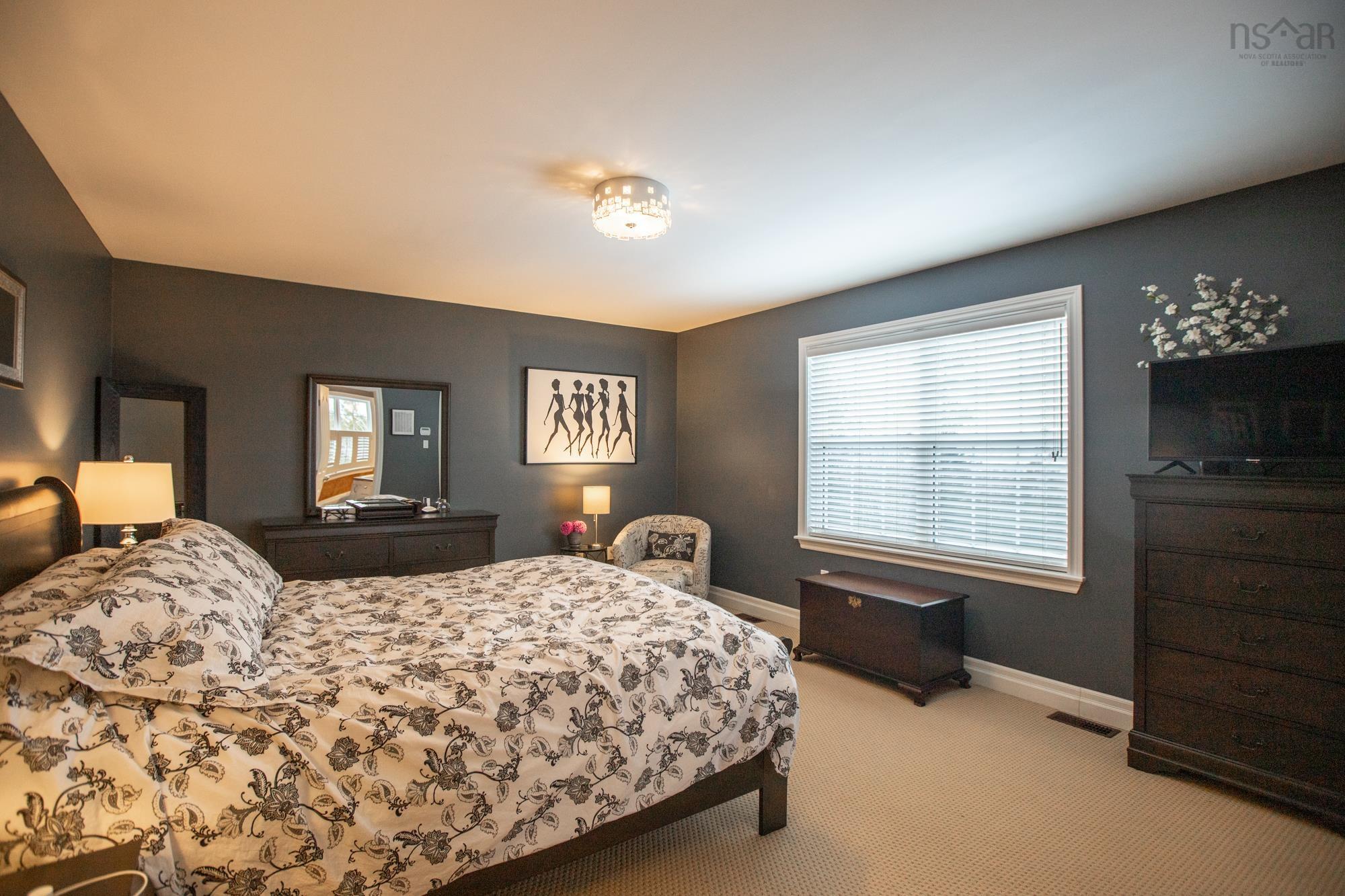 $749,900.00: 27 Summit Crescent, Upper Tantallon