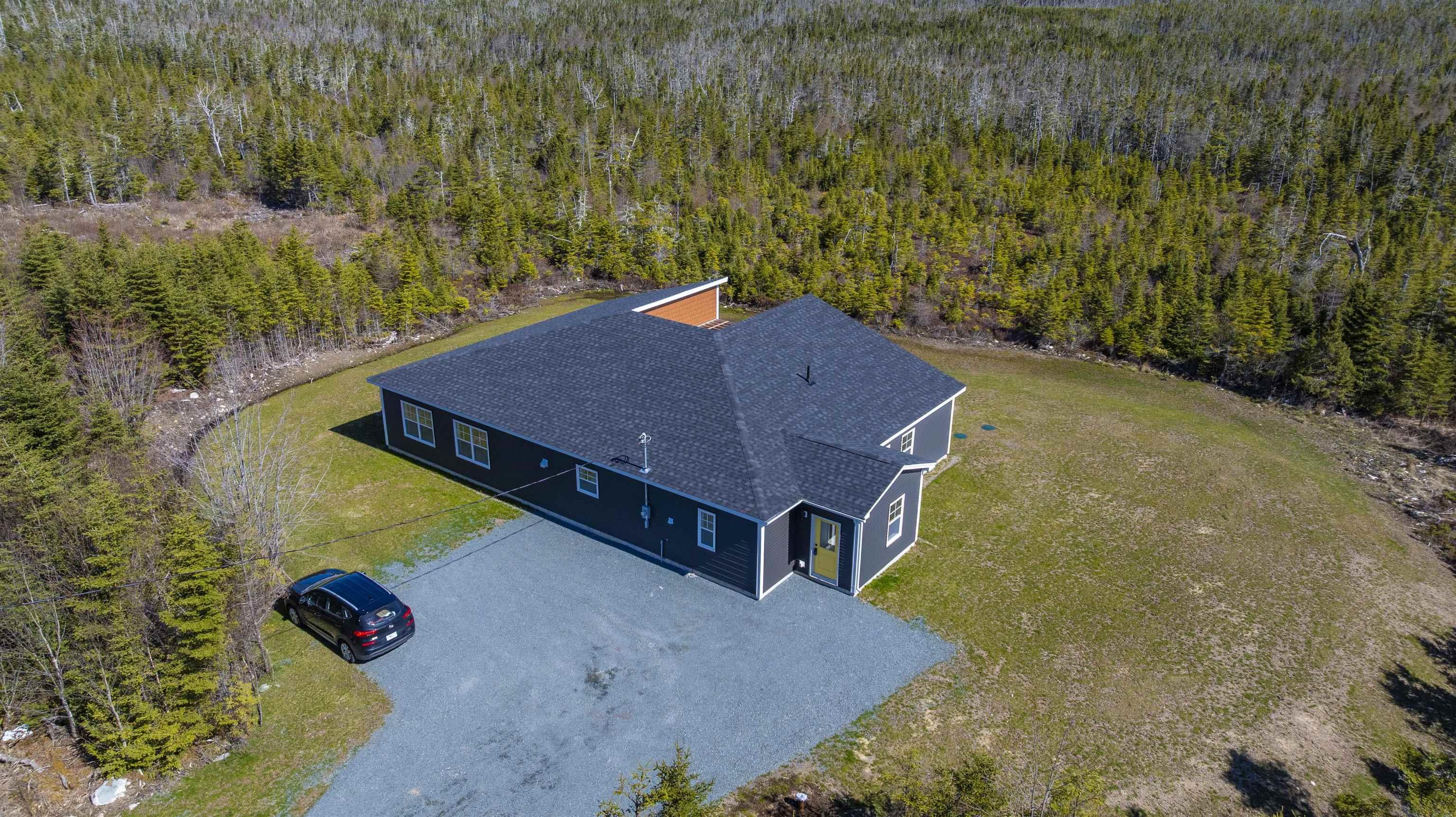 $749,000.00: 4606 Clam Harbour Road, Clam Bay