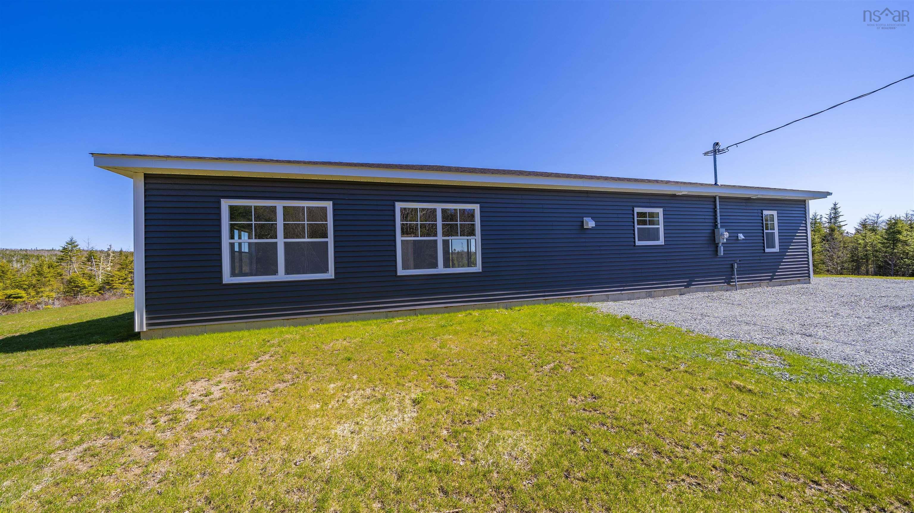 $749,000.00: 4606 Clam Harbour Road, Clam Bay