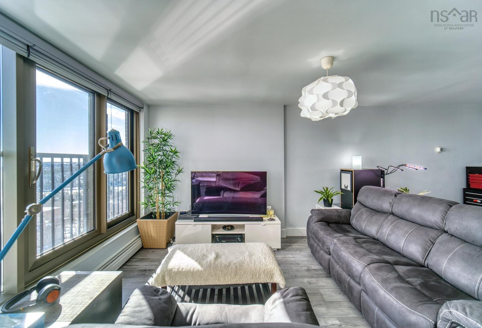 $349,900.00: 1604 6369 Coburg Road, Halifax