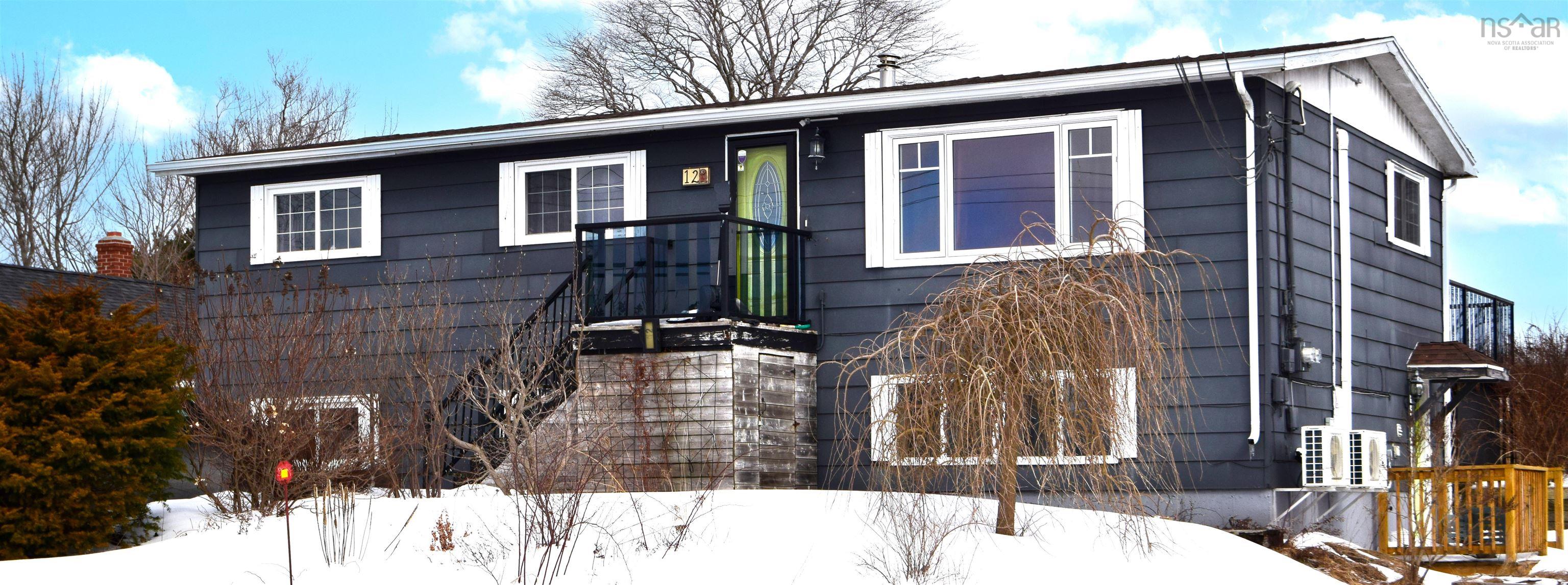 12 Pinegrove Drive, Spryfield, NS (MLS® 202503505)