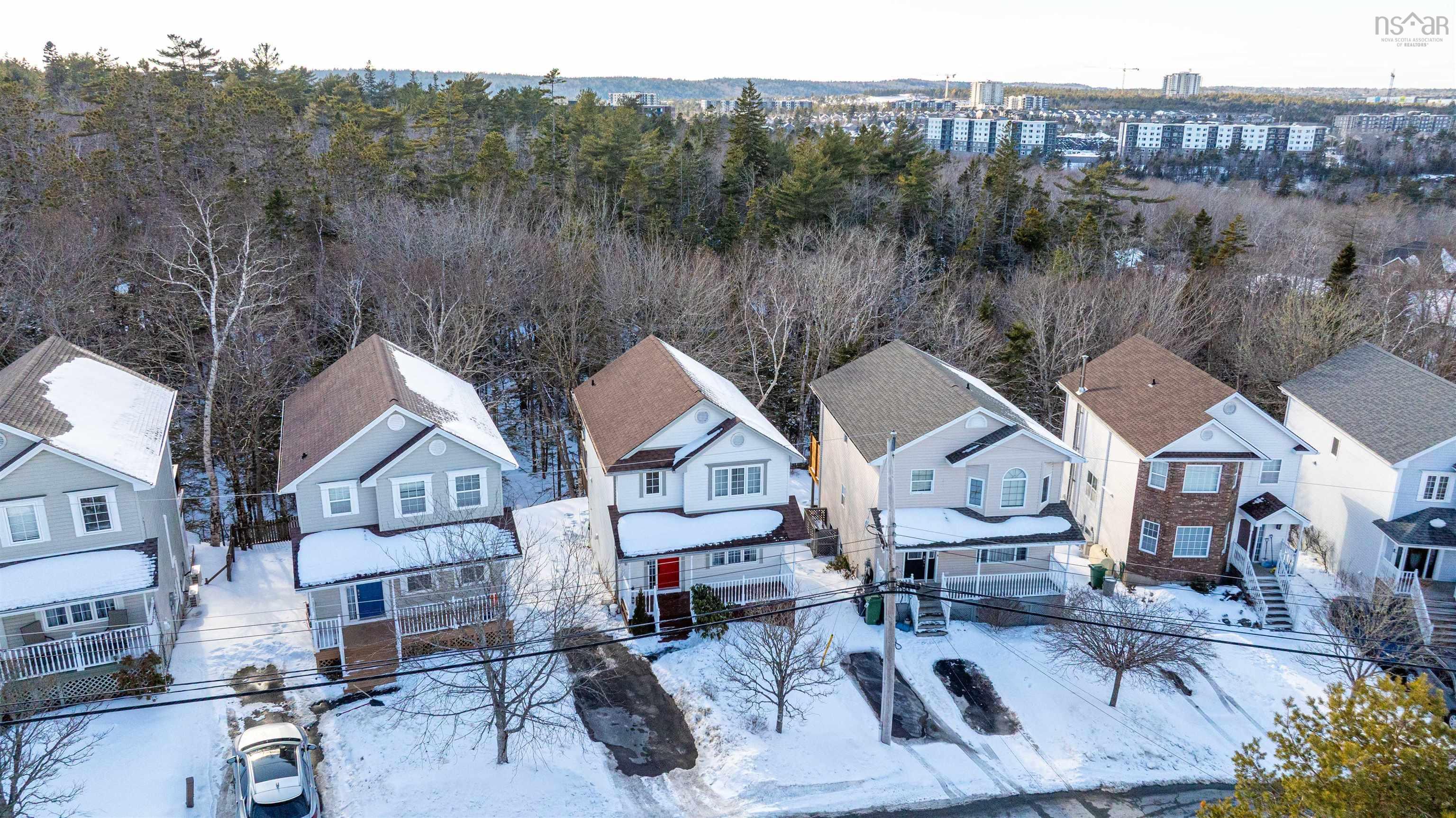 $604,900.00: 16 Richardson Drive, Bedford