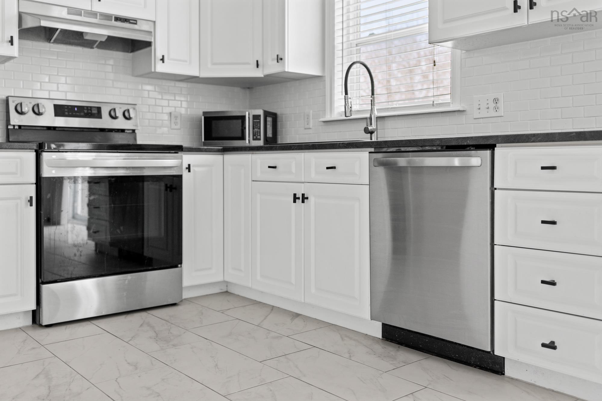 $469,900.00: 62 Feruz Crescent, Halifax