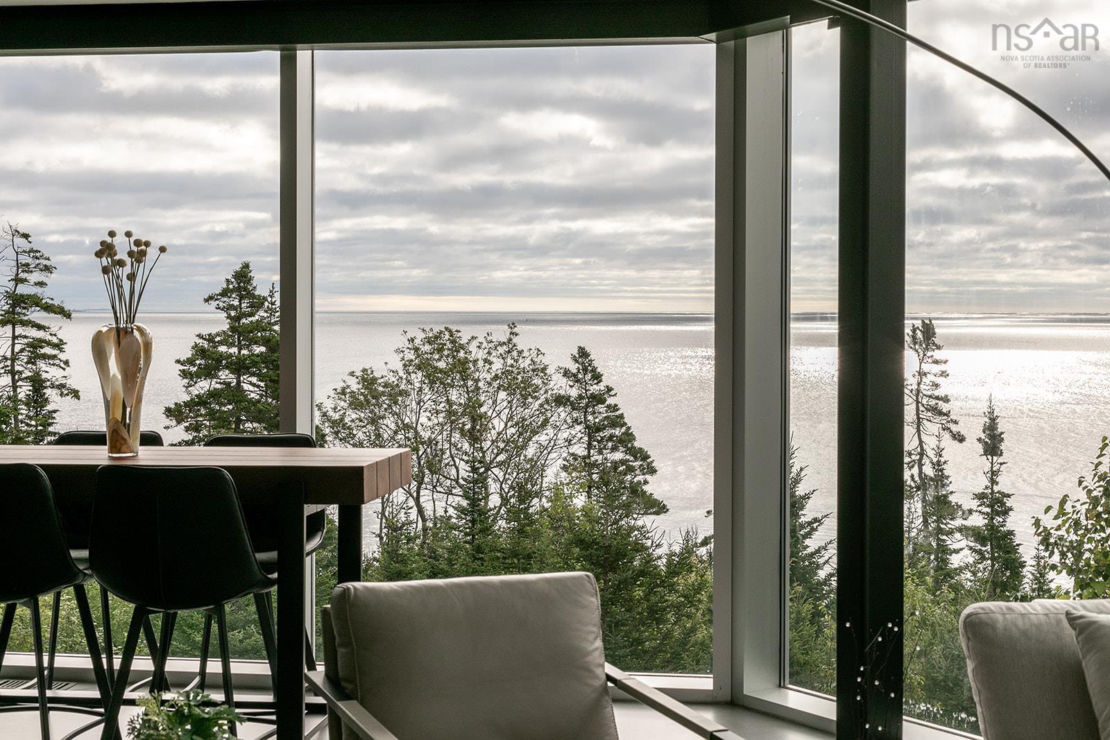 $1,995,000.00: 20 Ashley Drive, Halibut Bay