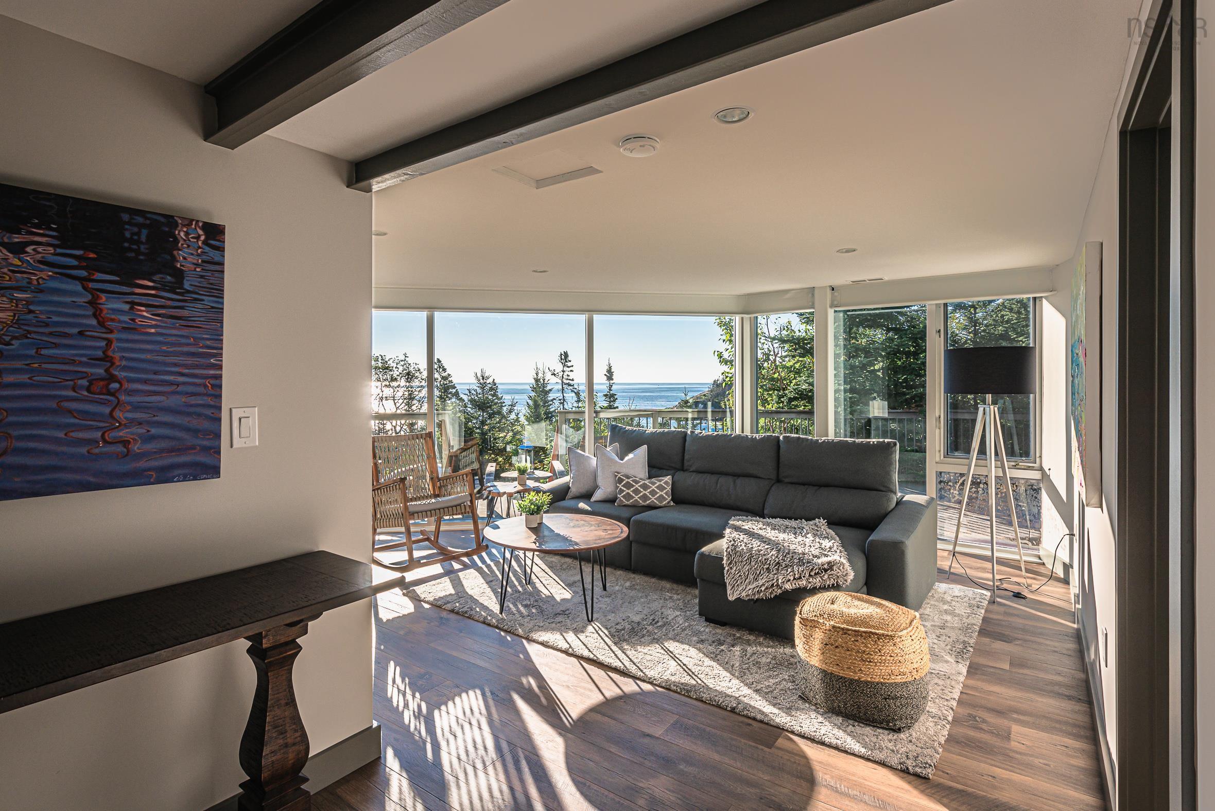 $1,995,000.00: 20 Ashley Drive, Halibut Bay
