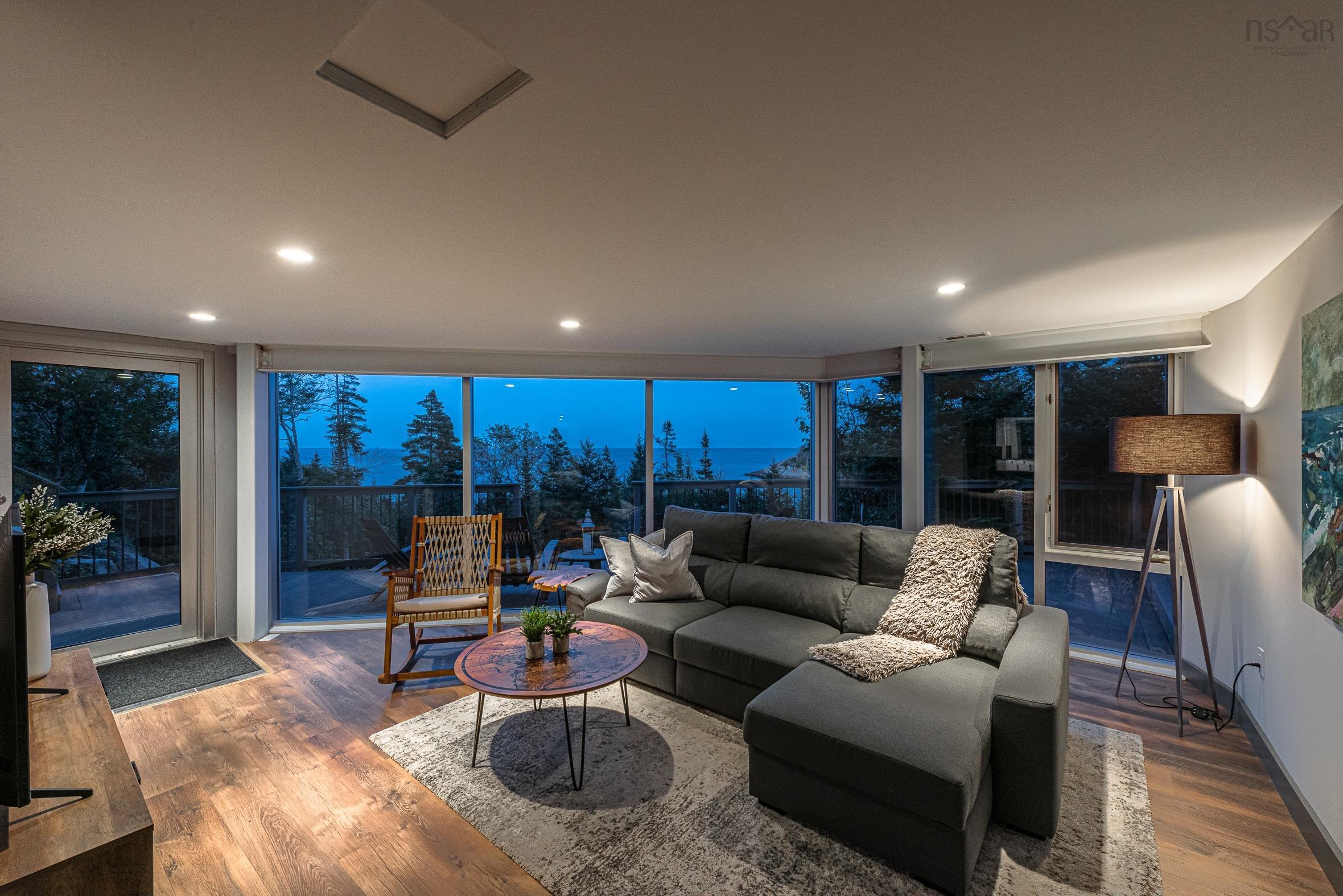 $1,995,000.00: 20 Ashley Drive, Halibut Bay