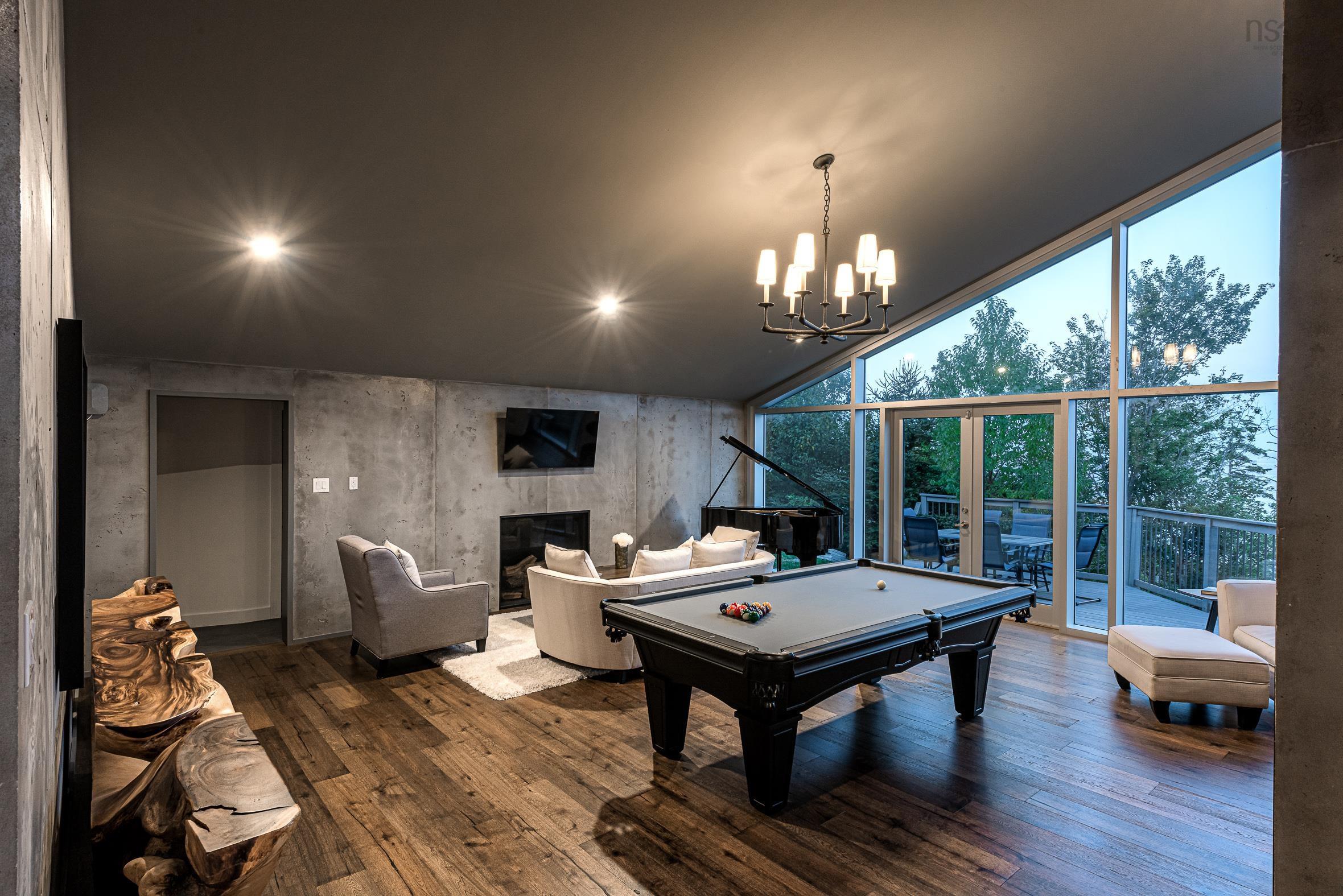 $1,995,000.00: 20 Ashley Drive, Halibut Bay