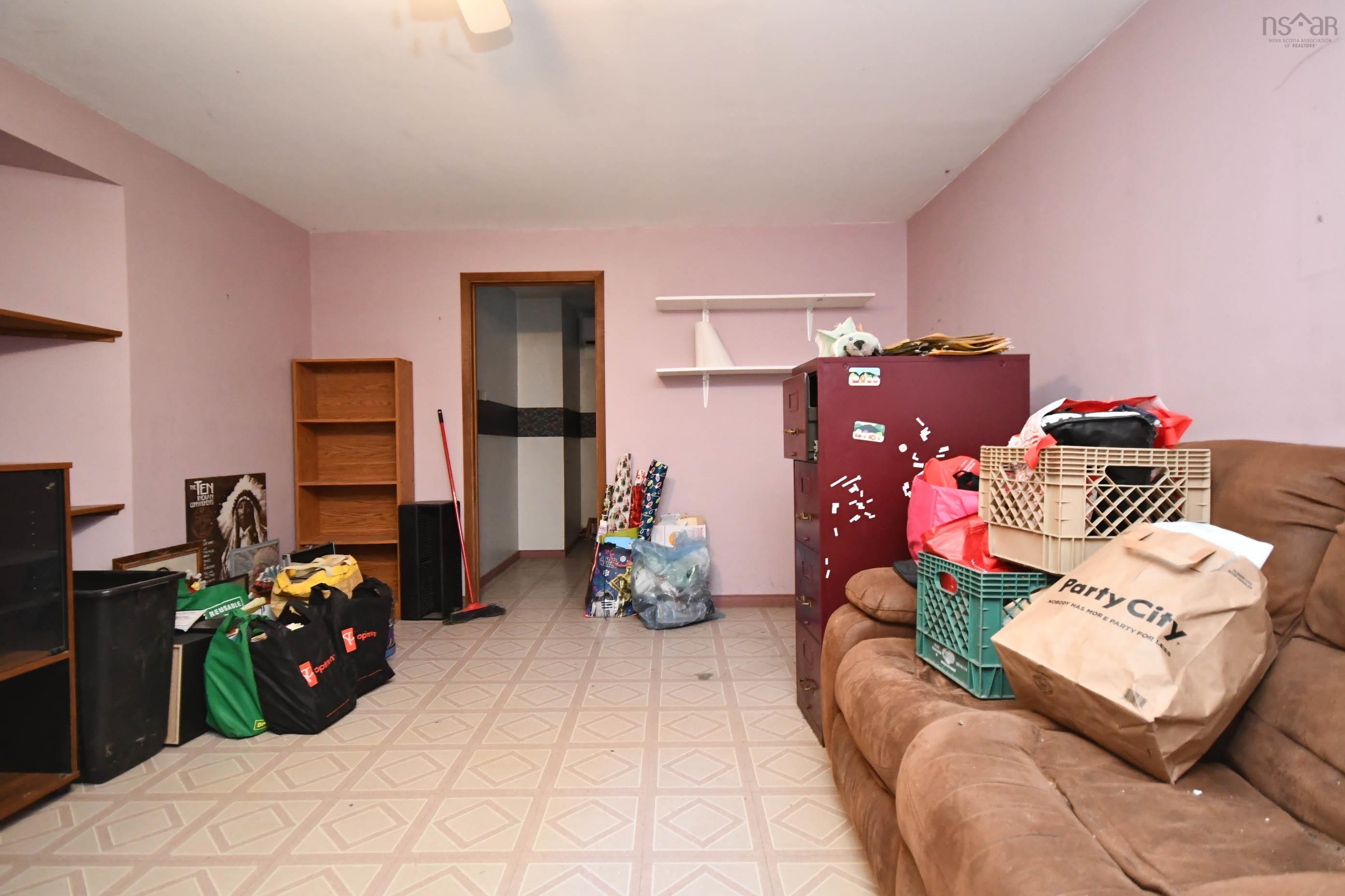 $499,900.00: 7 Main Street, Bedford