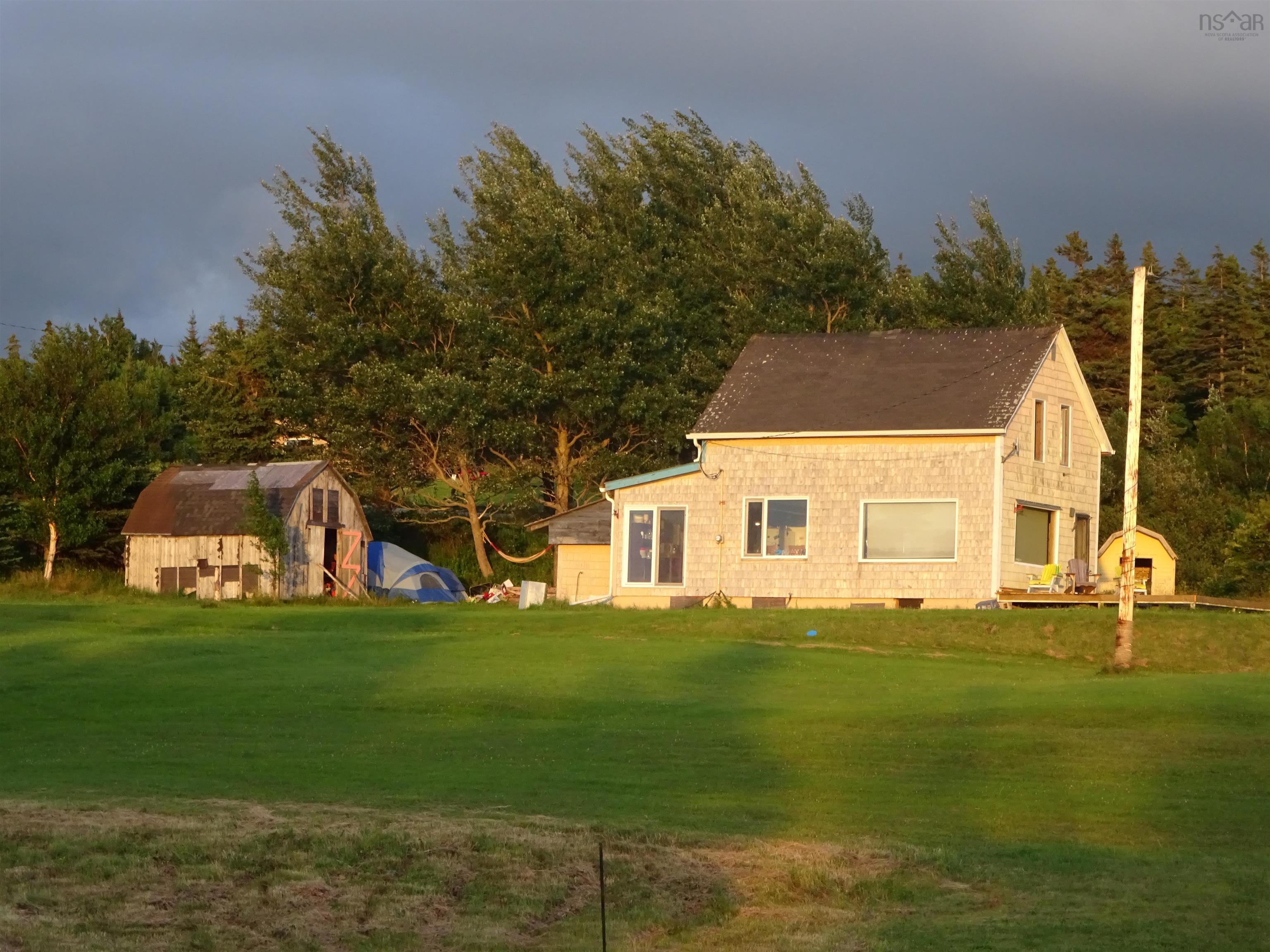 $699,000.00: 760 Foot Cape Road, Broad Cove Banks