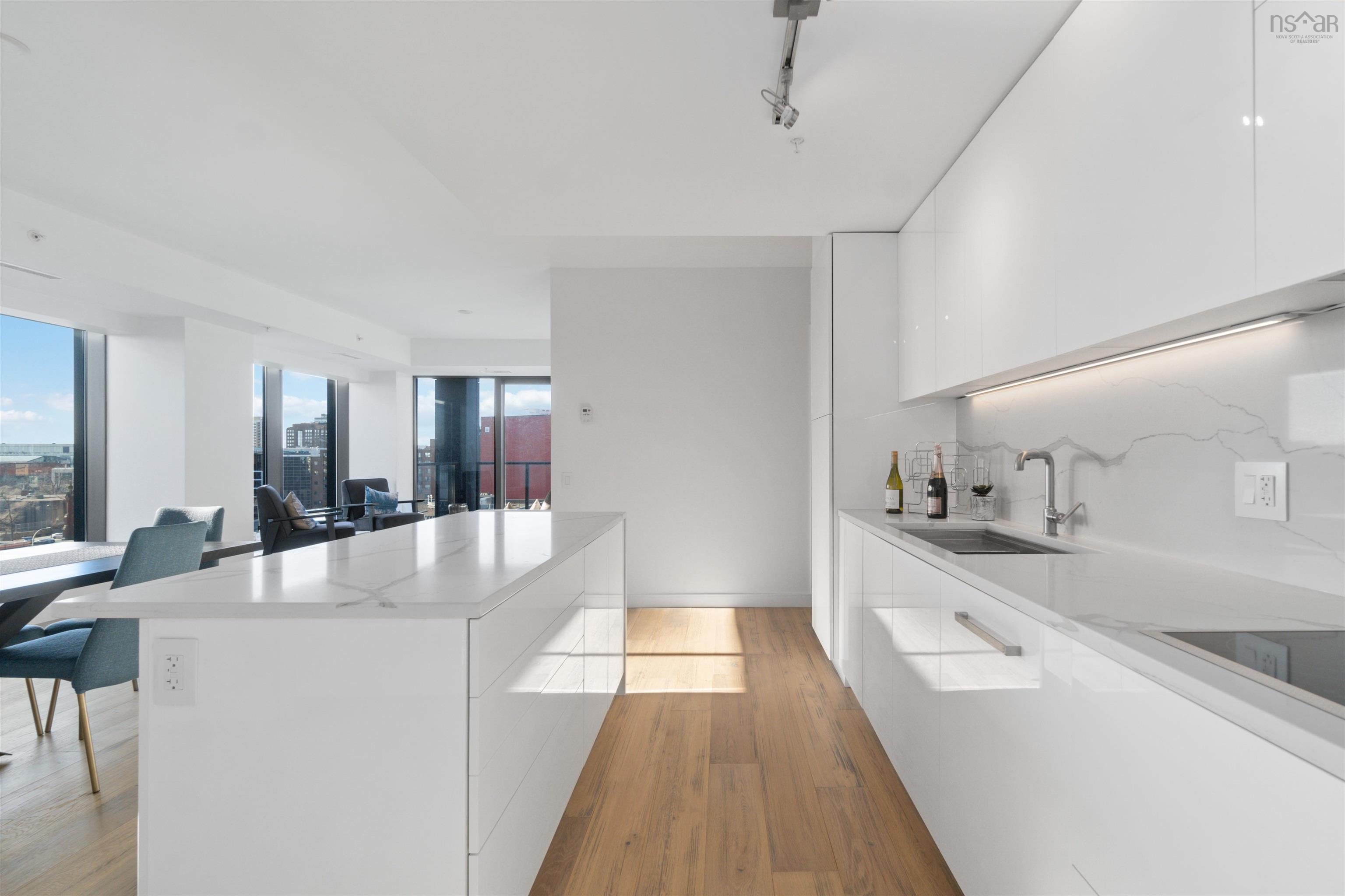 $1,302,720.00: 1409 1650 Granville Street, Halifax