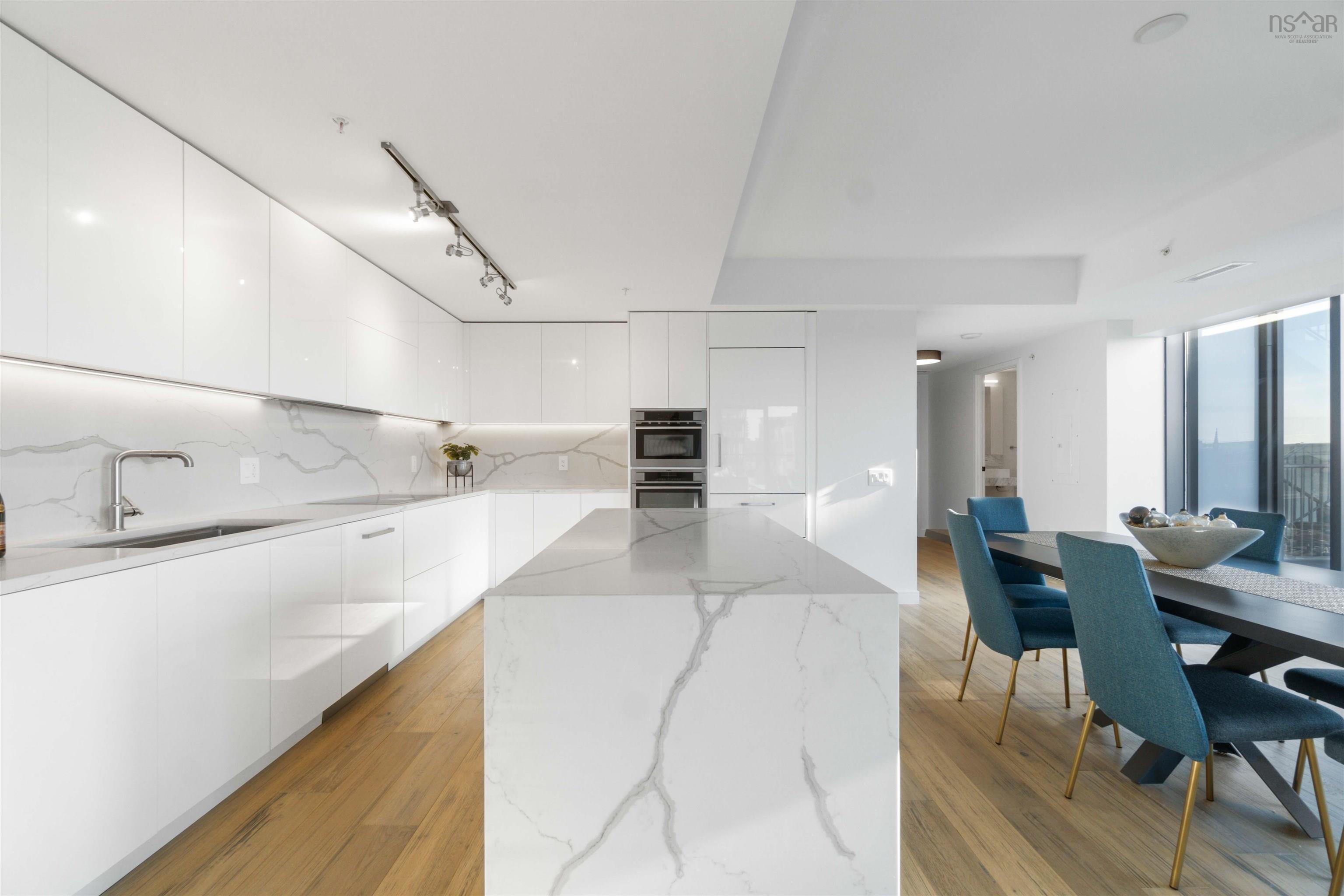 $1,302,720.00: 1409 1650 Granville Street, Halifax