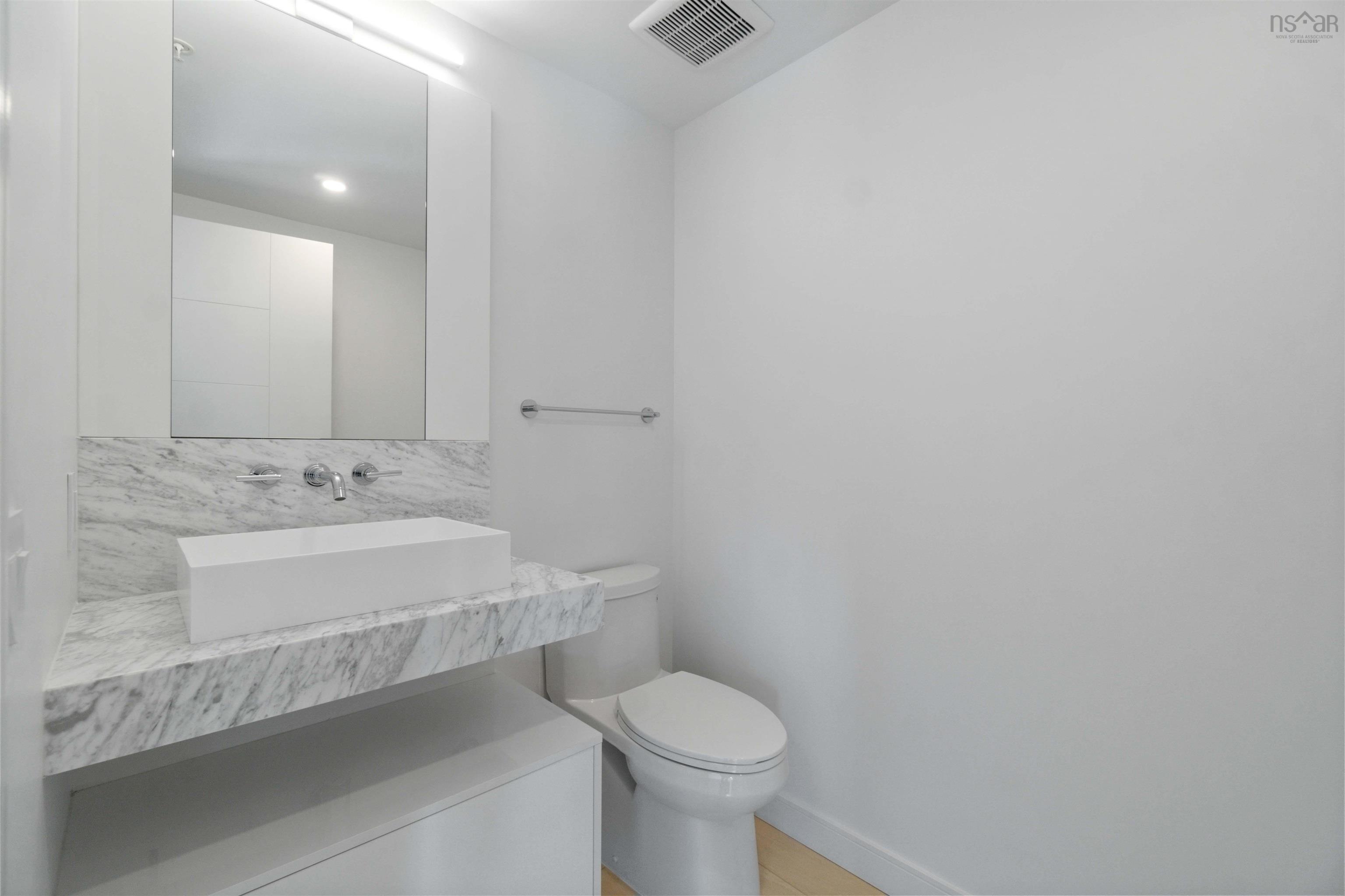 $1,302,720.00: 1409 1650 Granville Street, Halifax