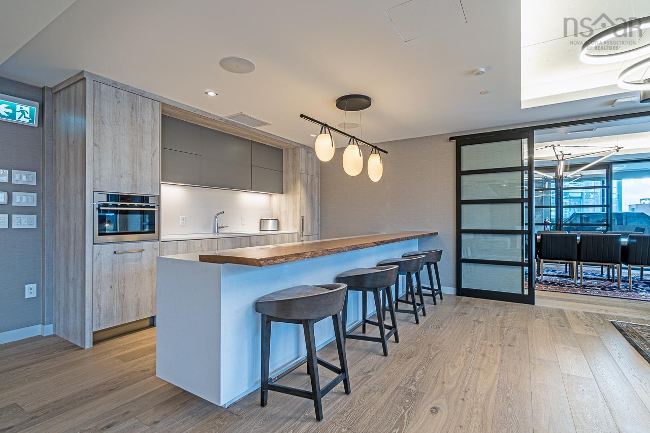 $1,302,720.00: 1409 1650 Granville Street, Halifax