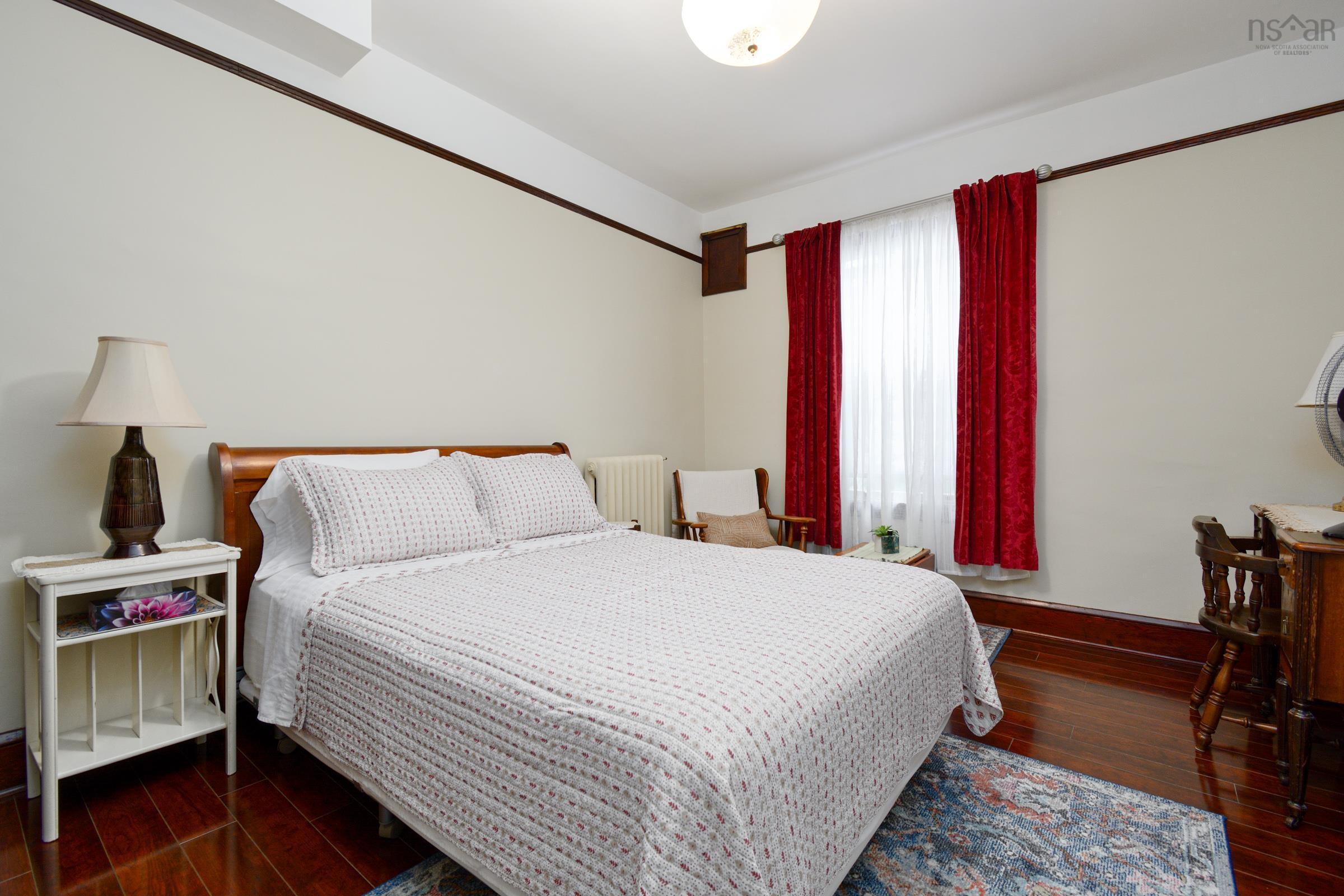 $720,000.00: 345 Esplanade Street, Sydney