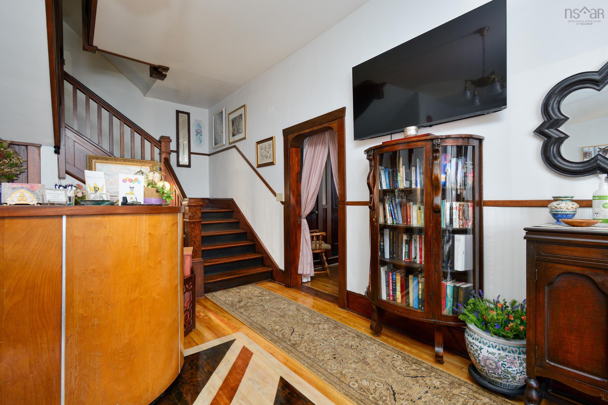 $720,000.00: 345 Esplanade Street, Sydney