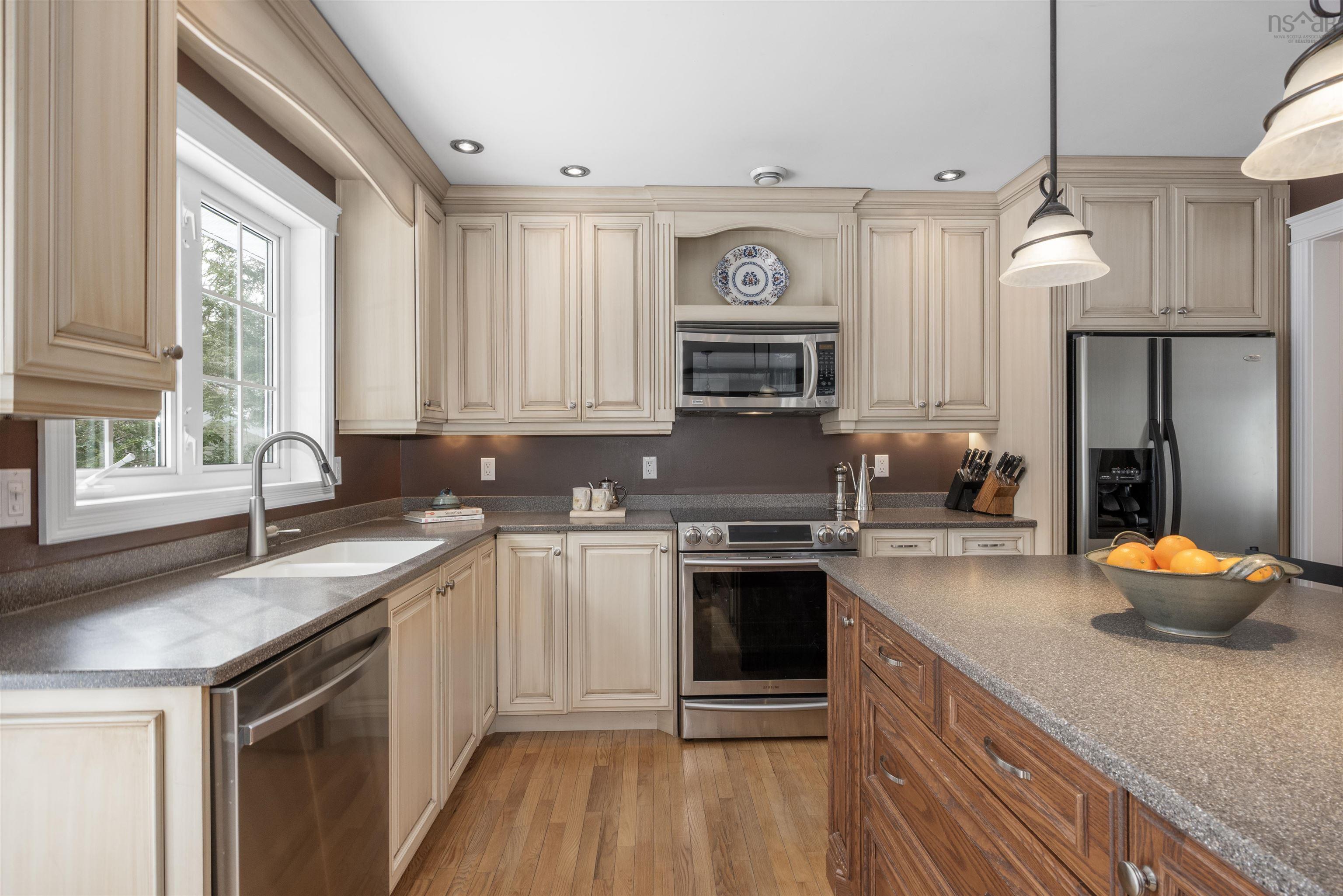 $649,000.00: 2 Sheffield Court, Fall River