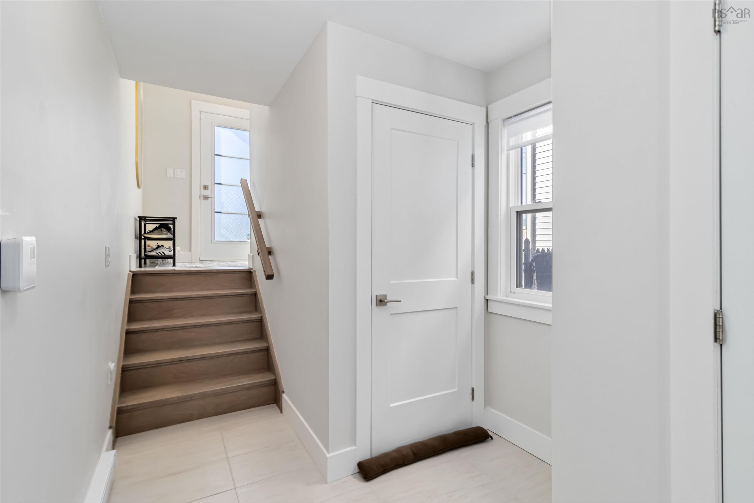 $649,000.00: 45 Travertine Court, Halifax