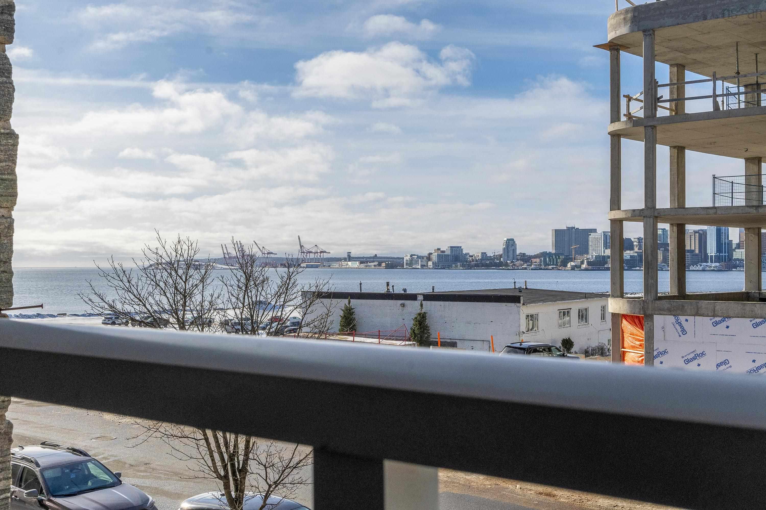 $425,000.00: 206 31 Kings Wharf Place, Dartmouth