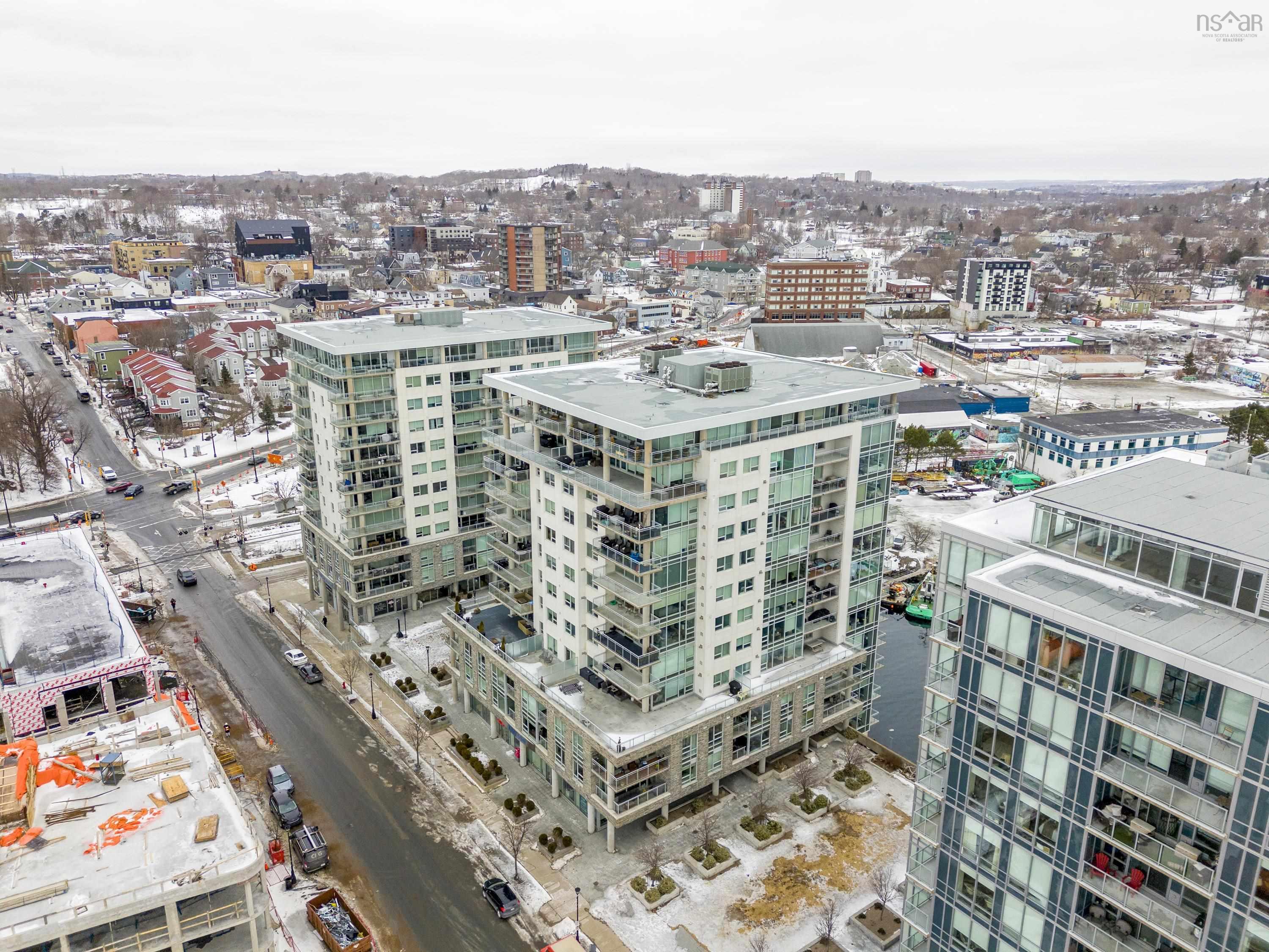 $425,000.00: 206 31 Kings Wharf Place, Dartmouth