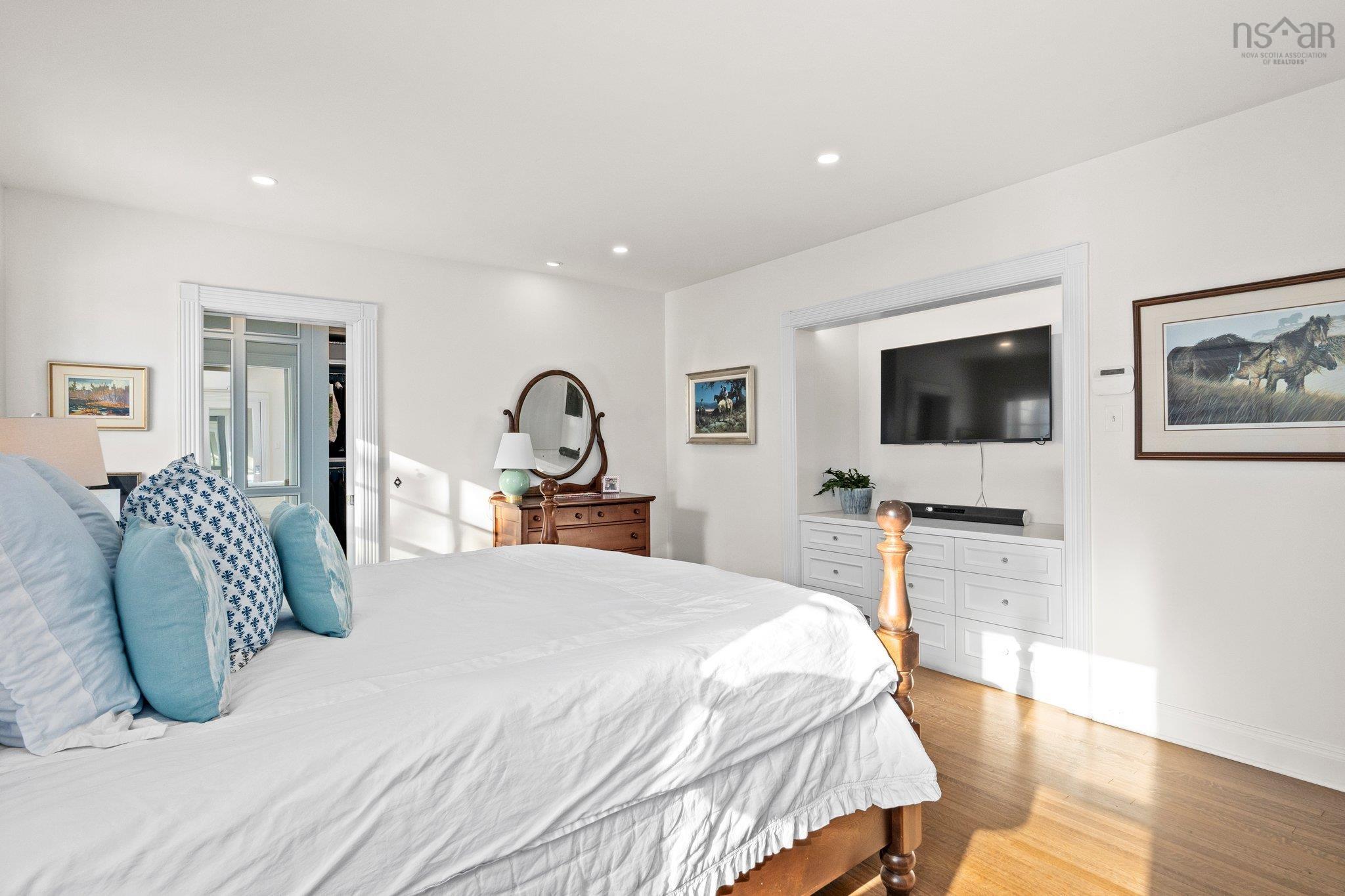 $2,695,000.00: 1936 Bloomingdale Terrace, Halifax