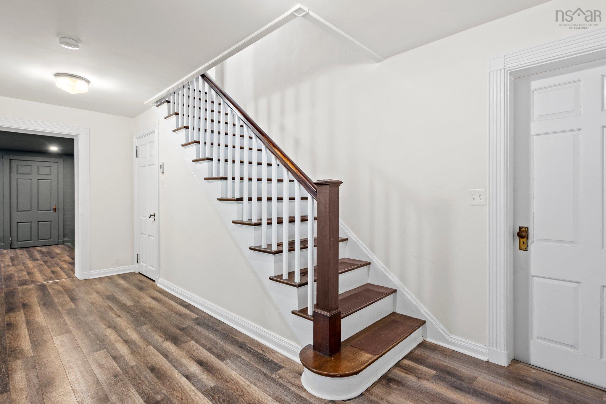 $2,695,000.00: 1936 Bloomingdale Terrace, Halifax