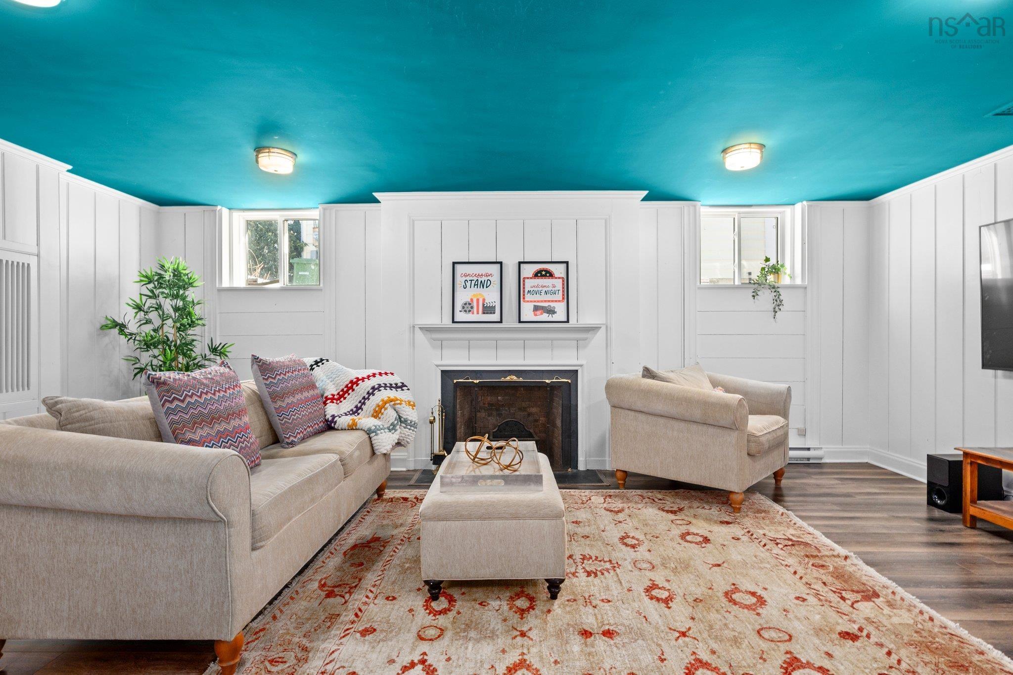 $2,695,000.00: 1936 Bloomingdale Terrace, Halifax