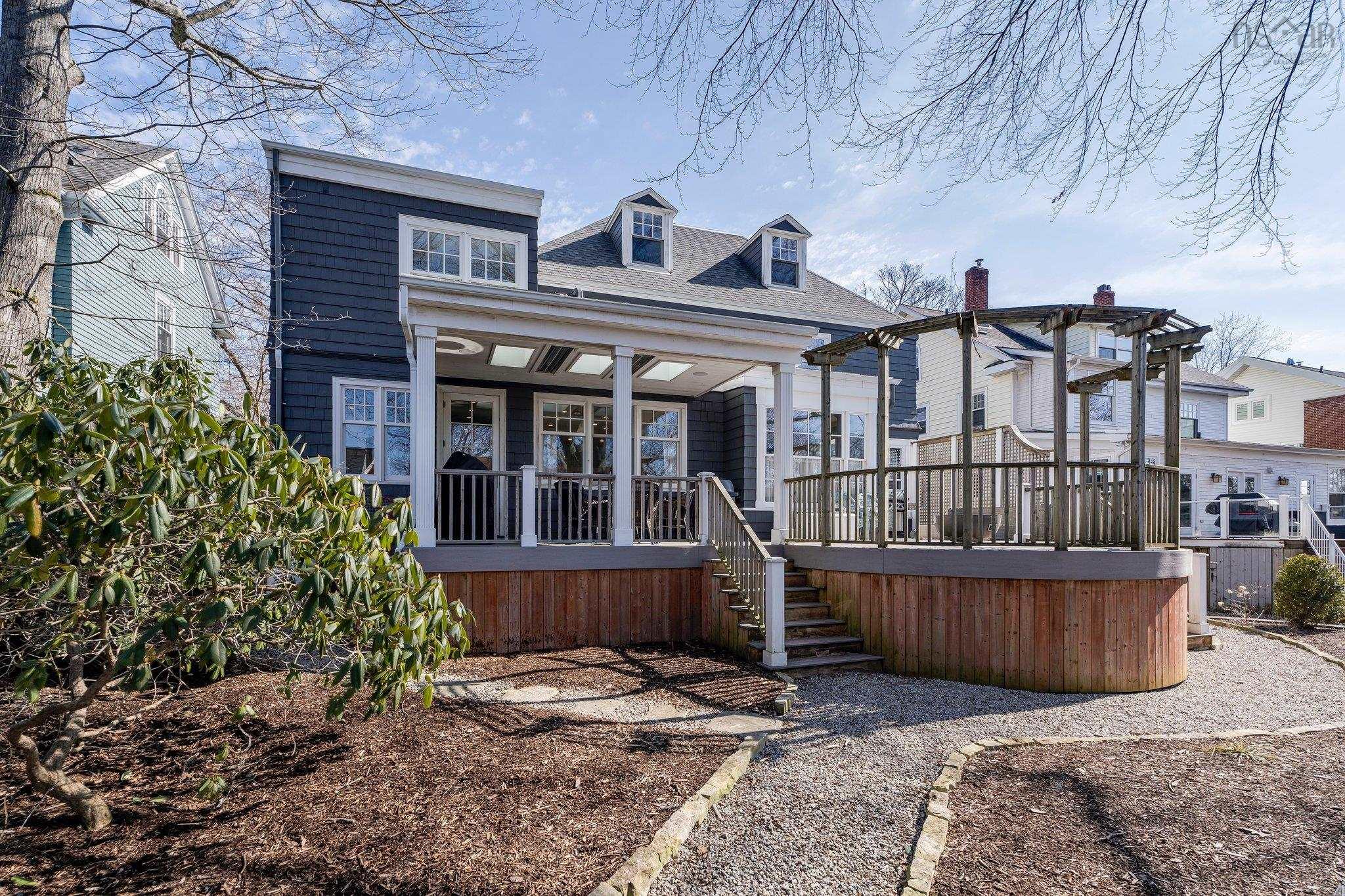 $2,695,000.00: 1936 Bloomingdale Terrace, Halifax