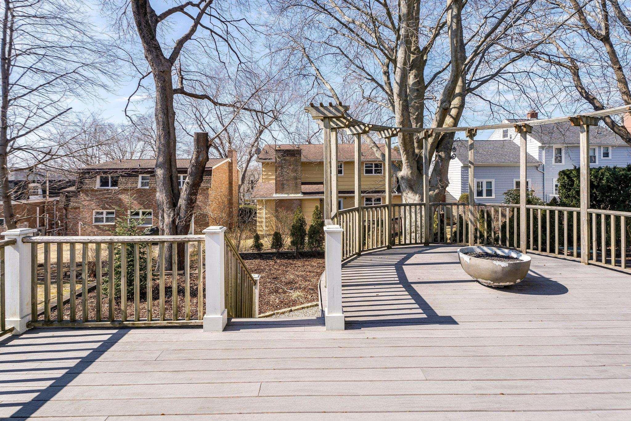$2,695,000.00: 1936 Bloomingdale Terrace, Halifax