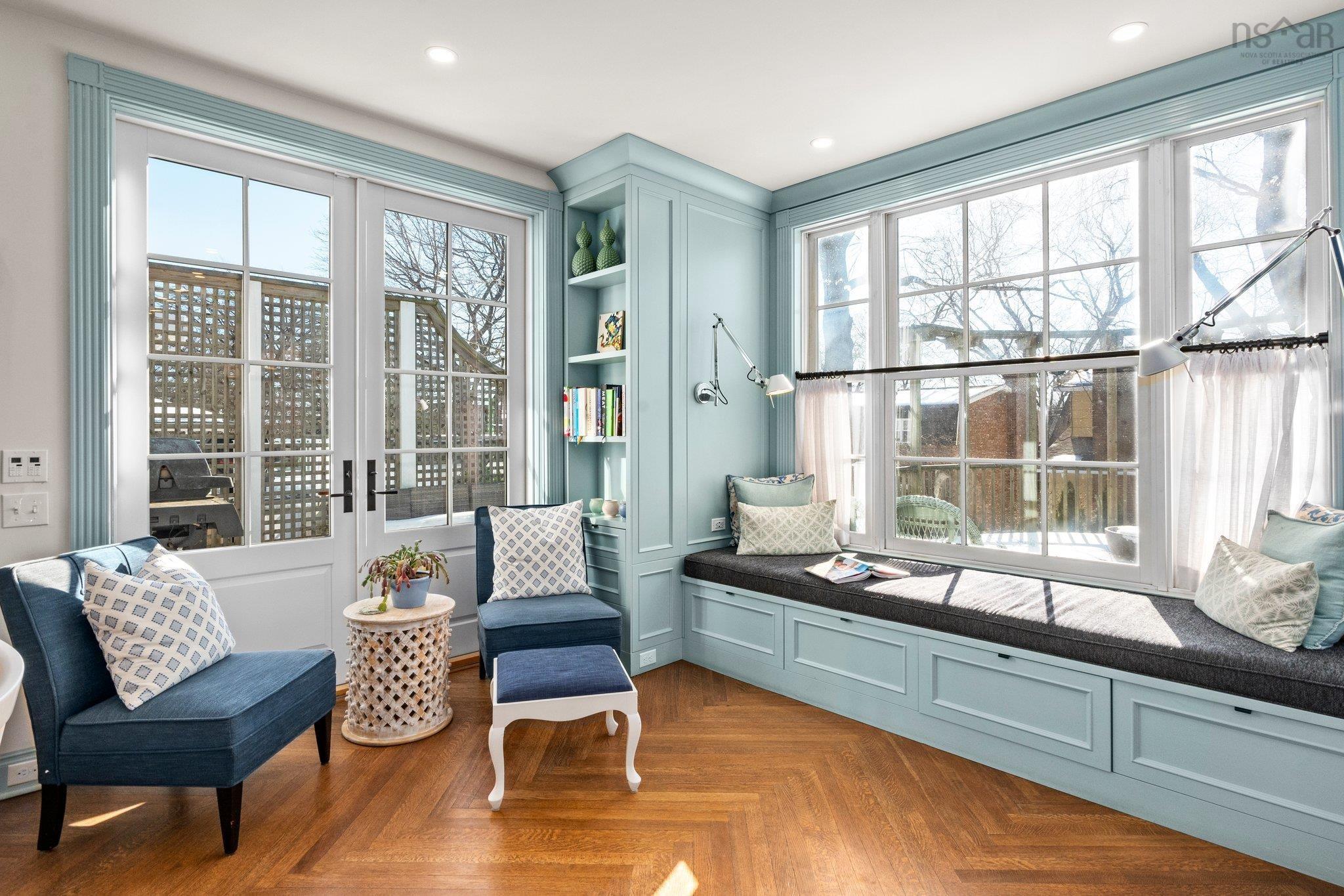 $2,695,000.00: 1936 Bloomingdale Terrace, Halifax