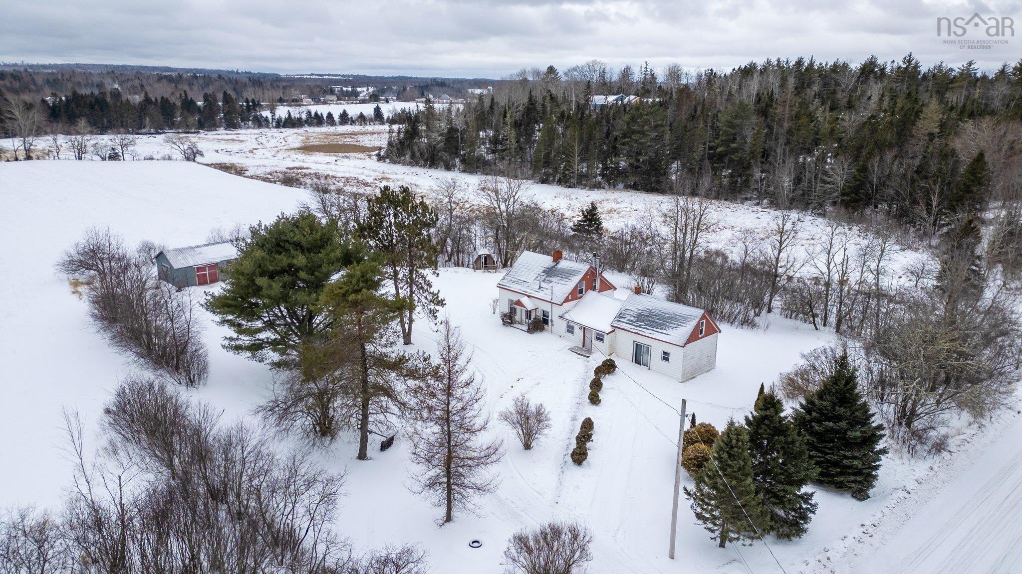 $299,000.00: 2072 North River Road, Stanley