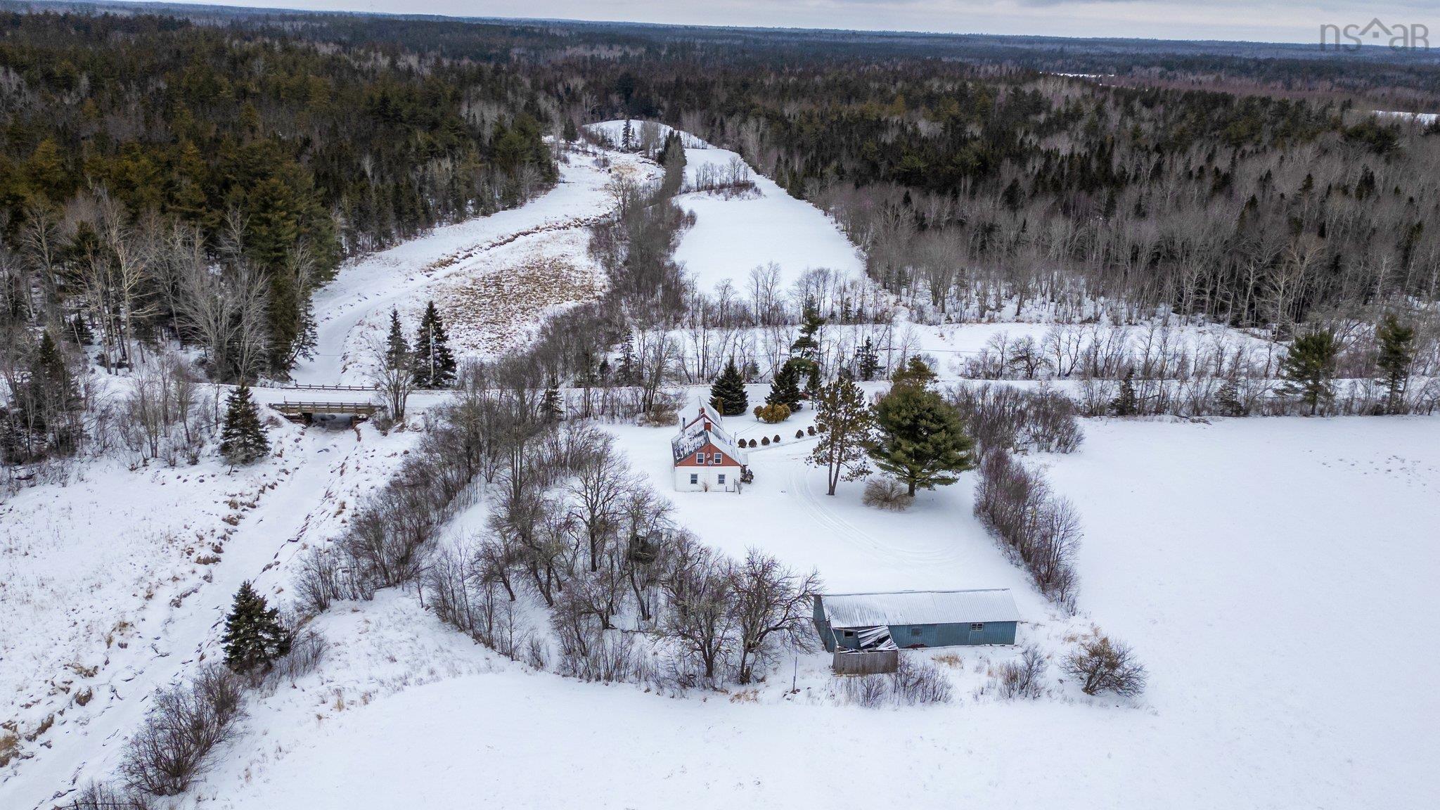 $299,000.00: 2072 North River Road, Stanley