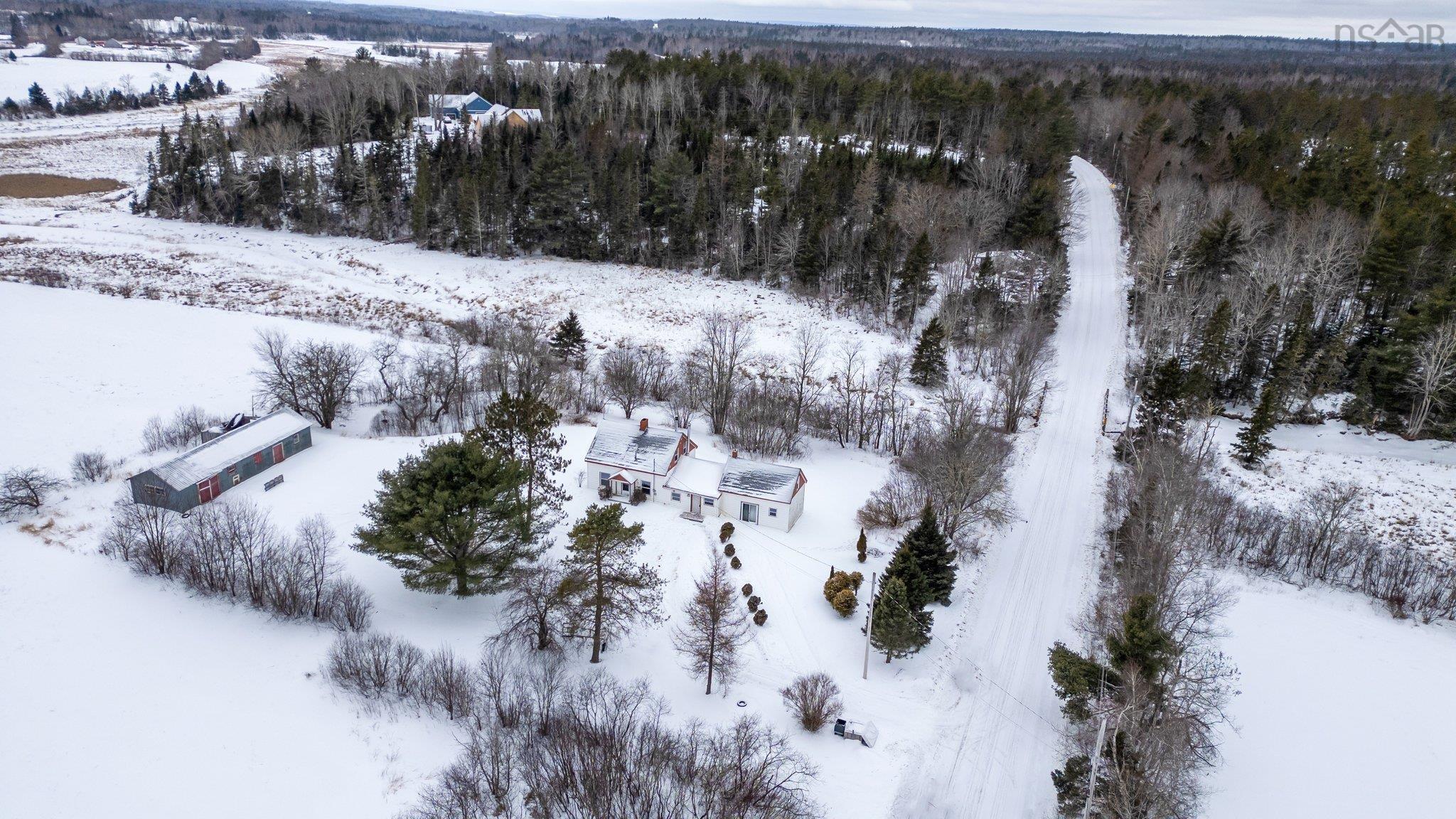 $299,000.00: 2072 North River Road, Stanley
