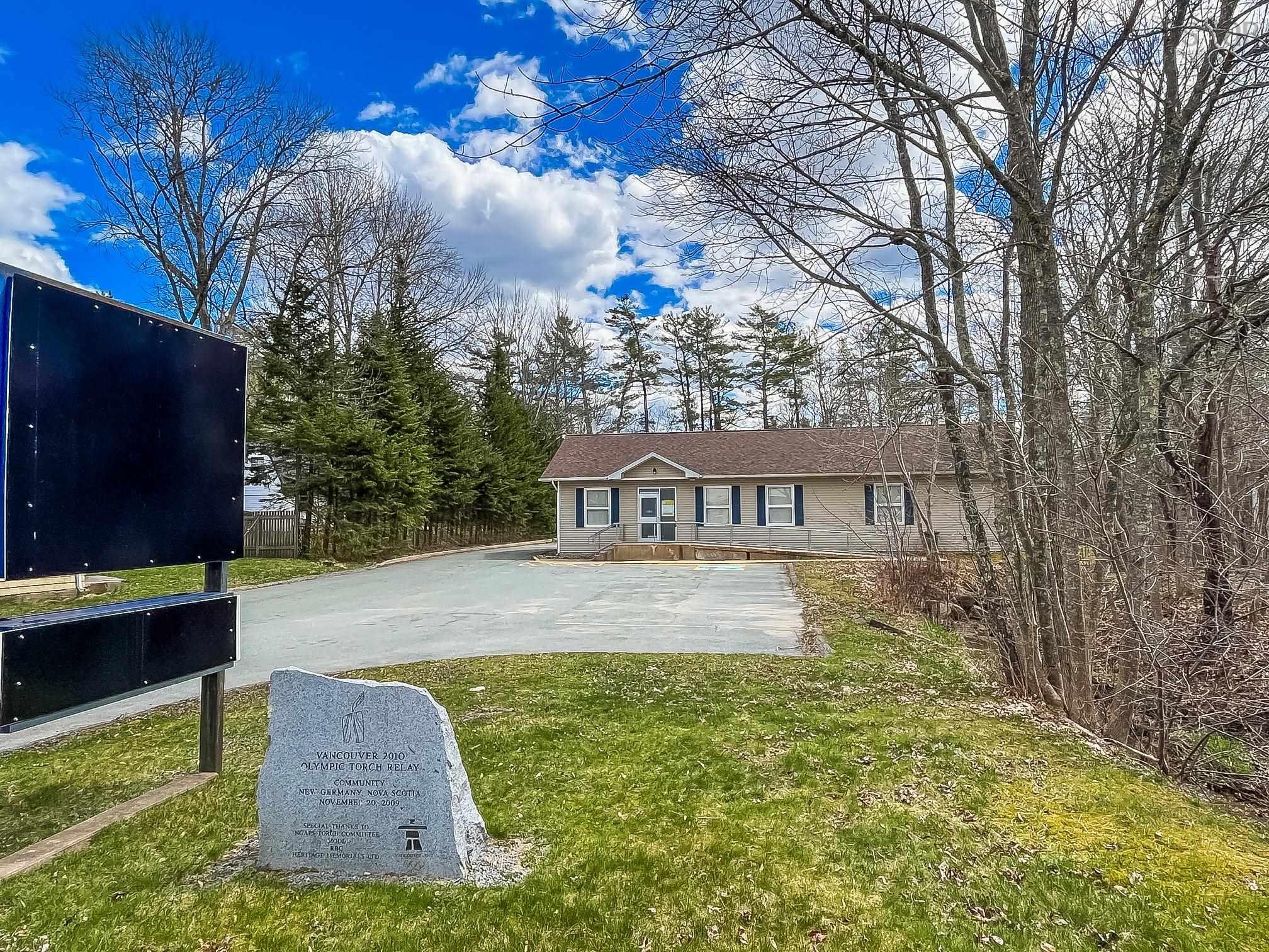 $269,900.00: 5253 Highway 10, New Germany