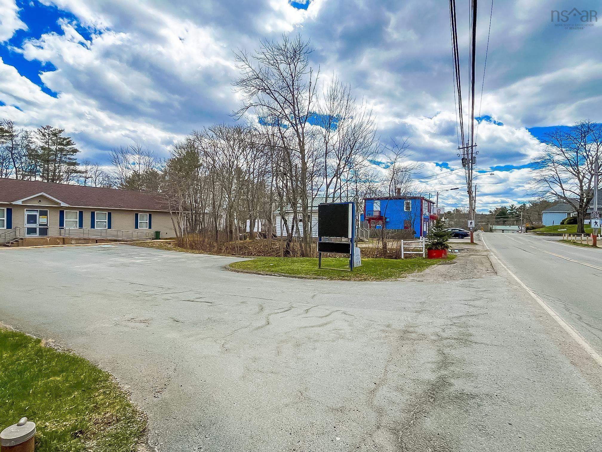 $269,900.00: 5253 Highway 10, New Germany