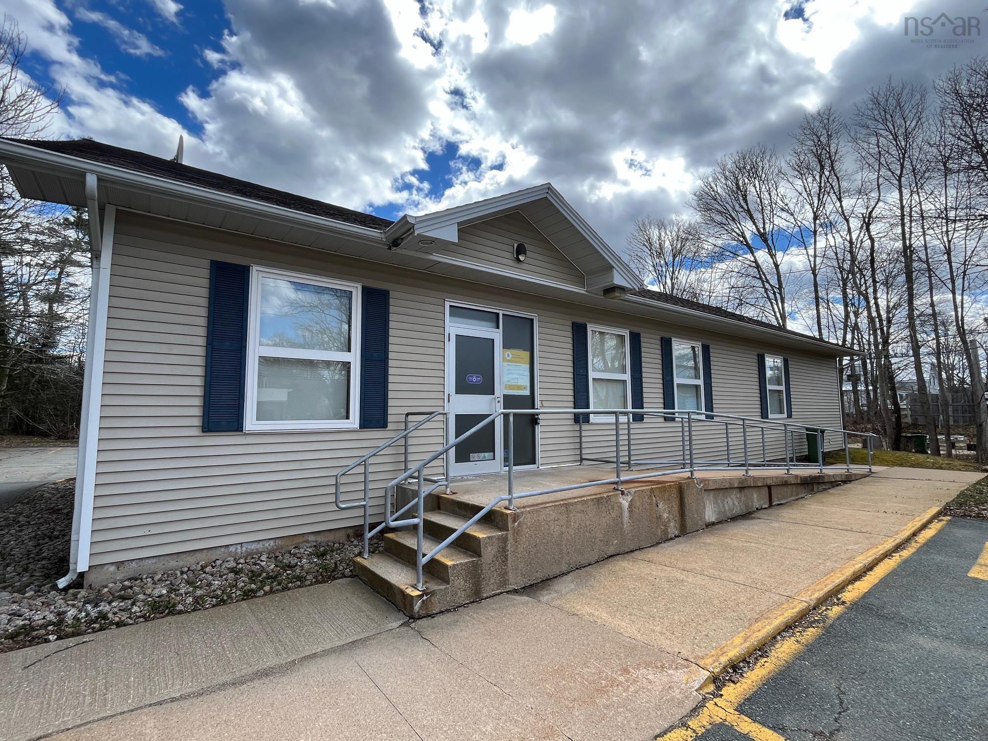 $269,900.00: 5253 Highway 10, New Germany